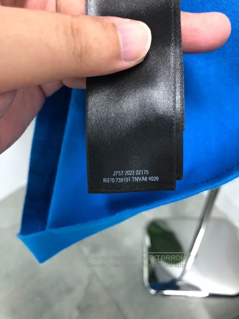 Balenciaga Balenciaga Three Stripes Logo Printed Short Sleeve T-Shirt Size US S / EU 44-46 / 1 - 5 Thumbnail