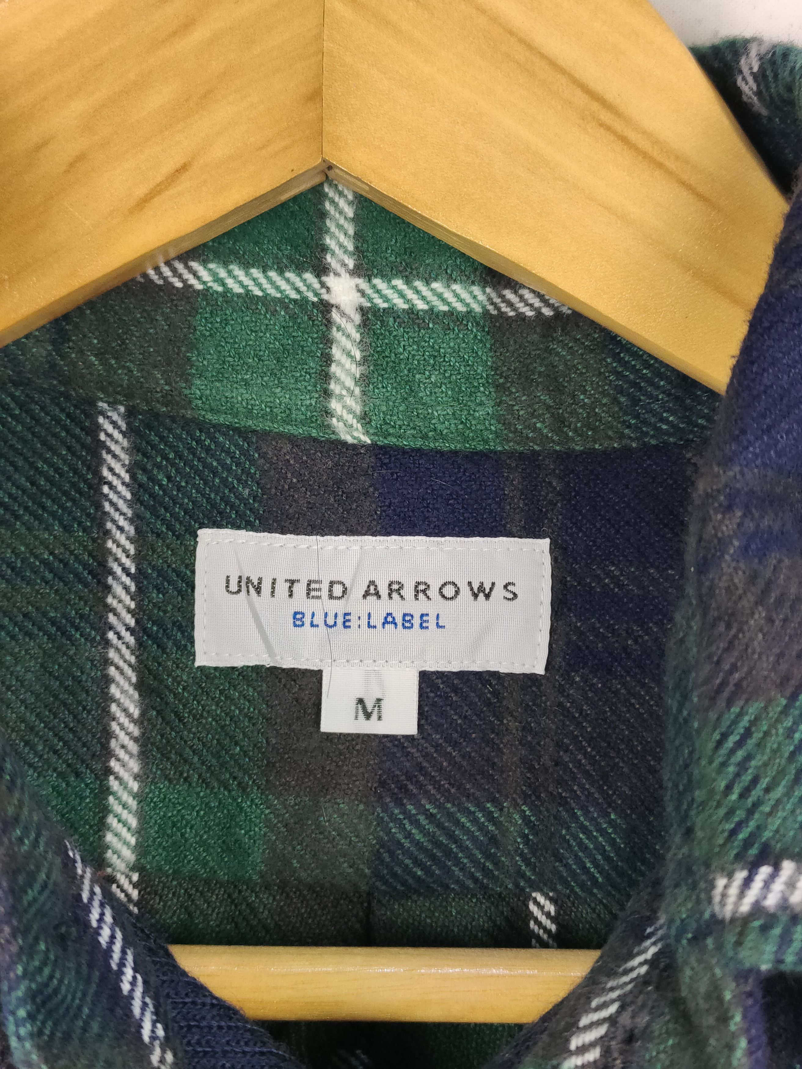 United Arrows United Arrow flannel shirt placket and ribbed cuffs and hem Size US M / EU 48-50 / 2 - 3 Thumbnail