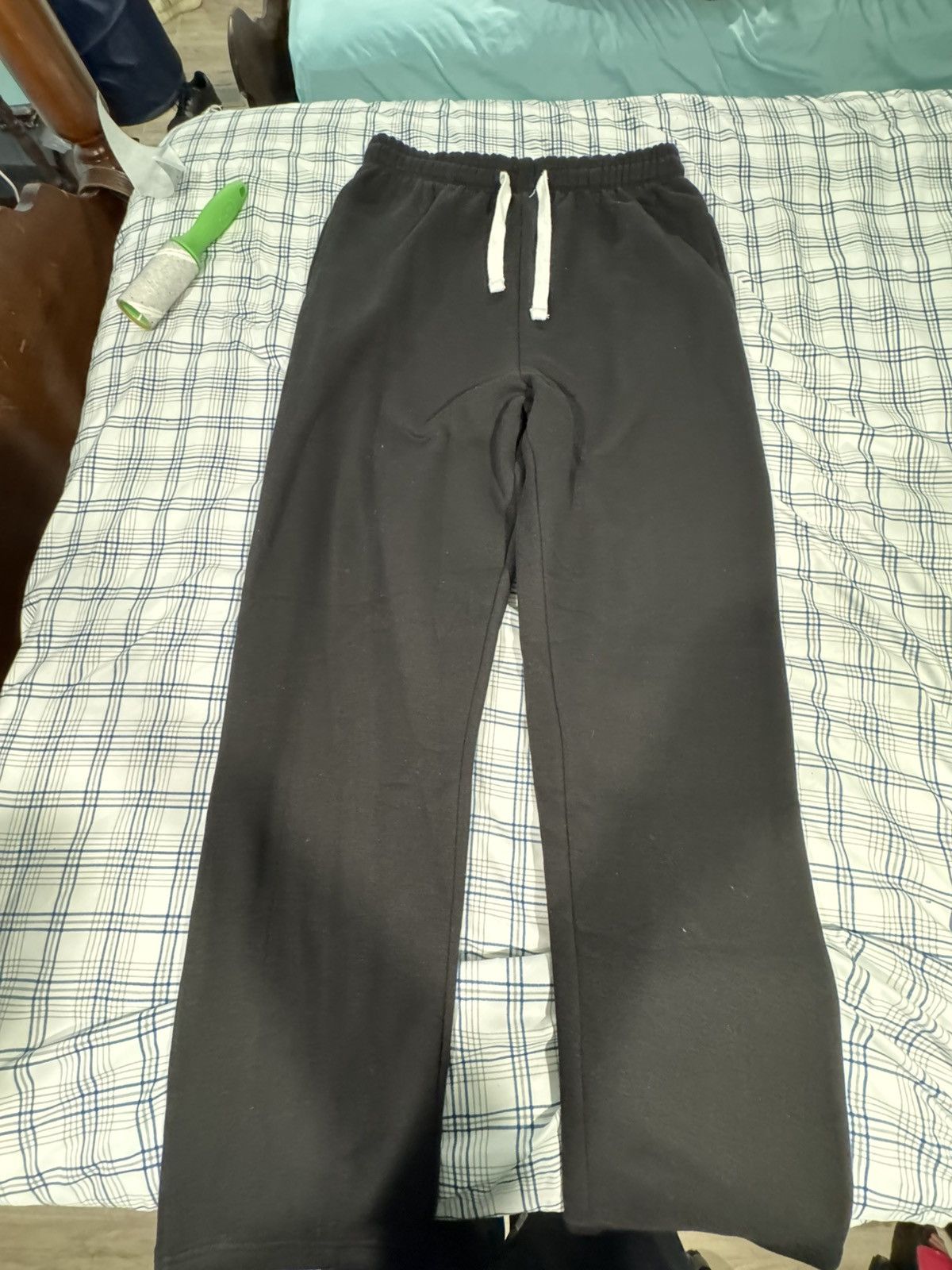 Boohoo Medium Black sweat pants Size US 31 - 2 Thumbnail