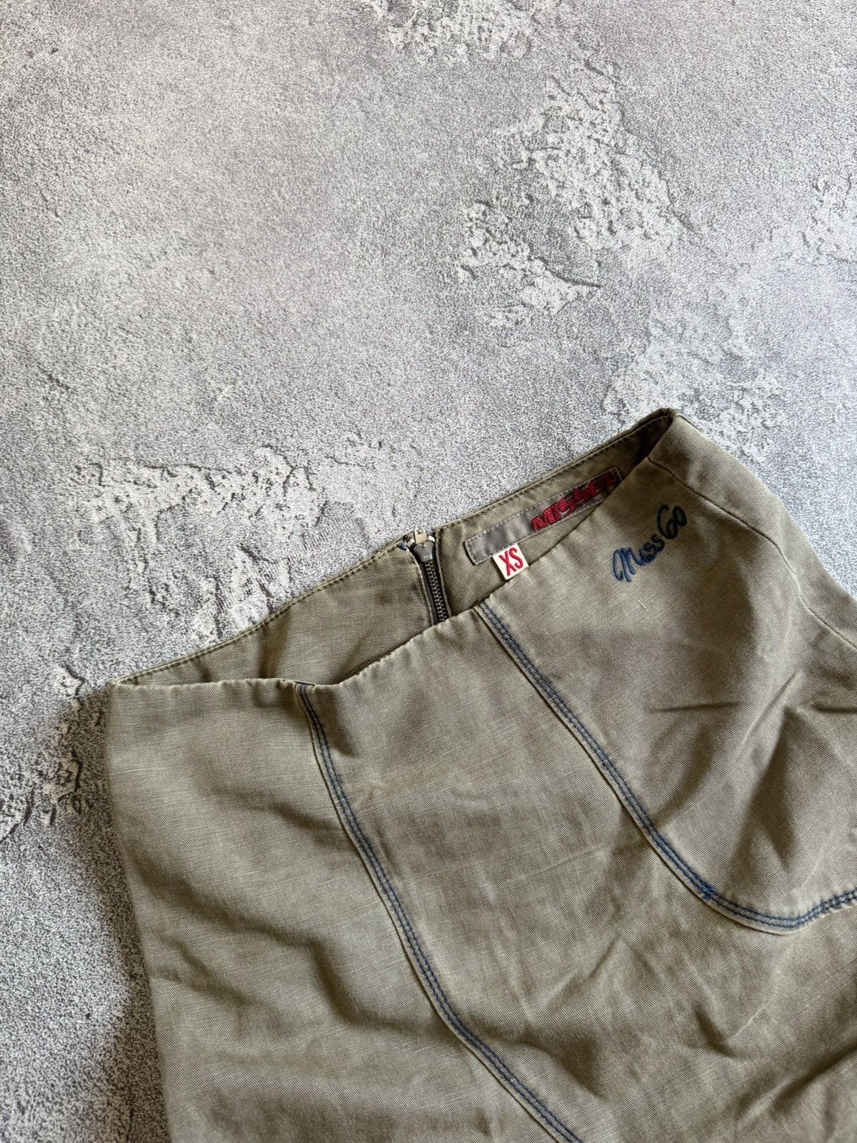 Miss Sixty Miss Sixty XS avantgarde flared mini skirt vintage Y2K 90s Size 25" / US 0 / IT 36 - 3 Thumbnail