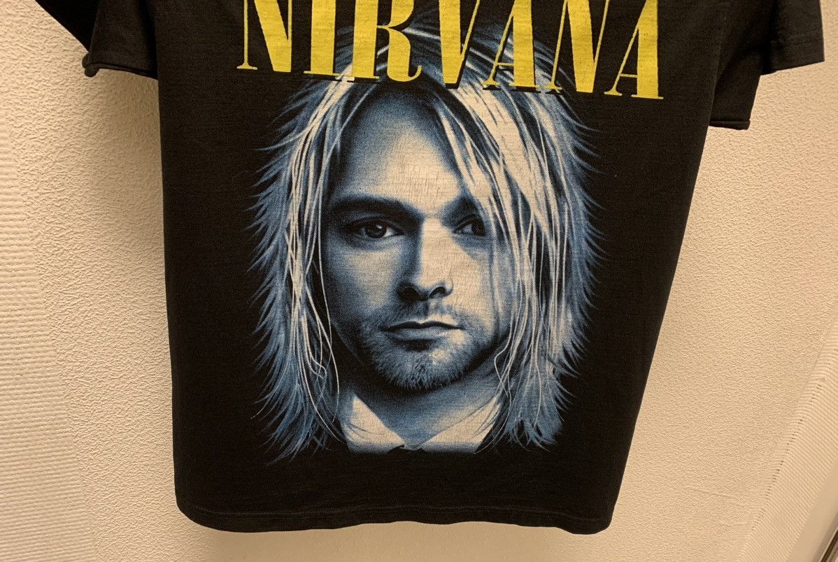 Band Tees Nirvana vintage t-shirt curt kobain black t-shirt S sz Size US S / EU 44-46 / 1 - 3 Thumbnail