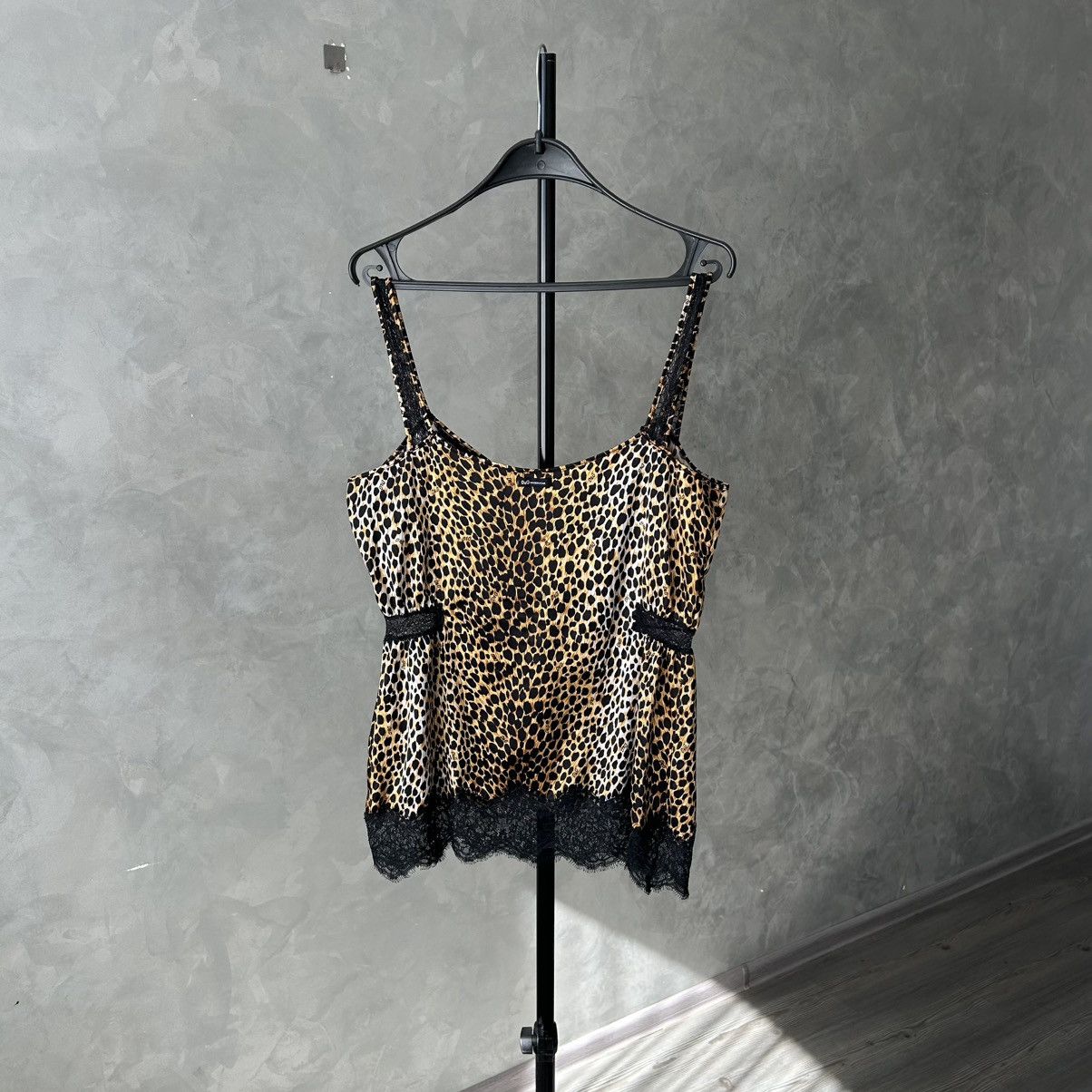 Dolce & Gabbana Y2K Dolce & Gabbana Leopard Print Tank Top Size L / US 10 / IT 46 - 8 Thumbnail