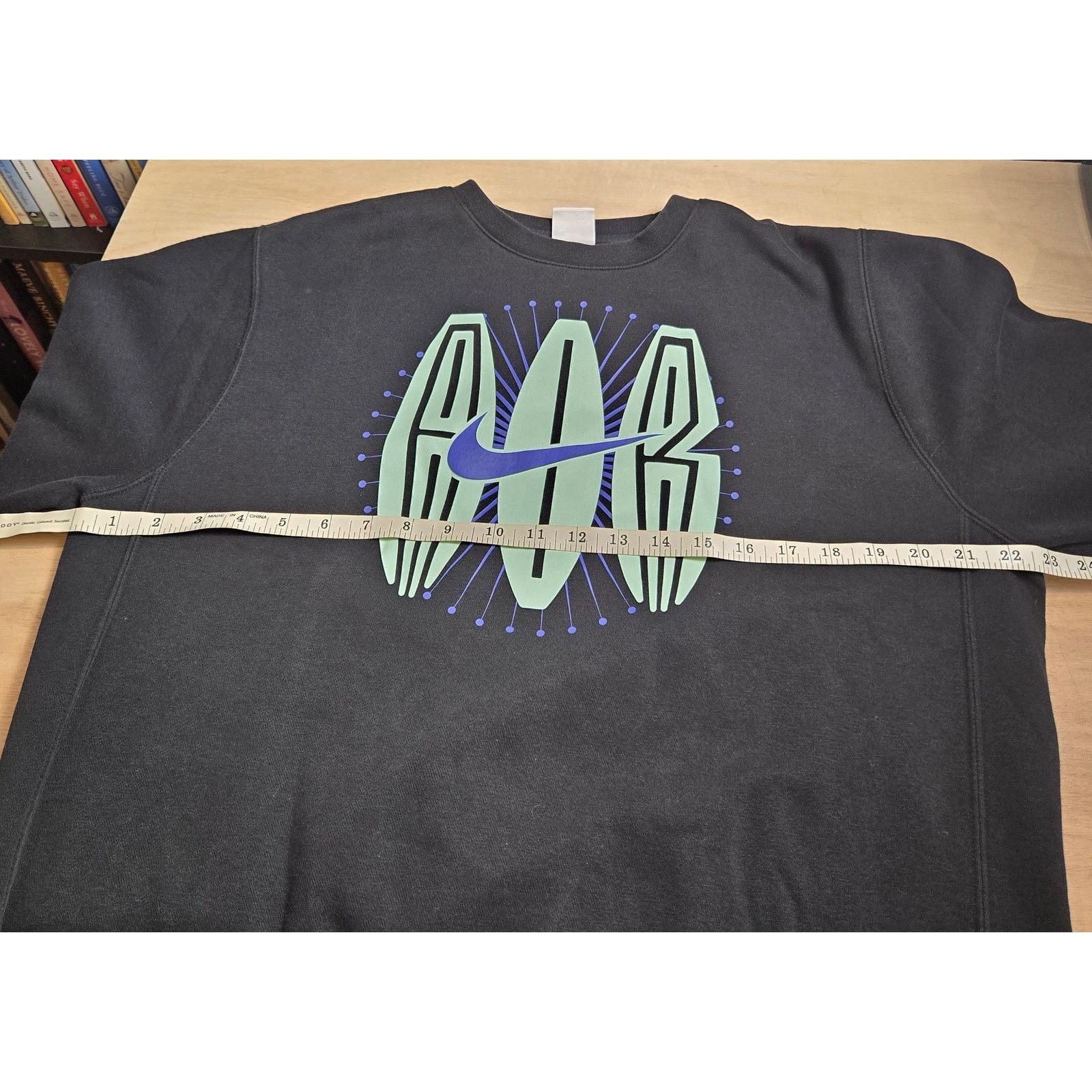Nike Nike Air Swoosh Crew Neck Sweatshirt Black sz M DN5157-010 Size US M / EU 48-50 / 2 - 7 Thumbnail