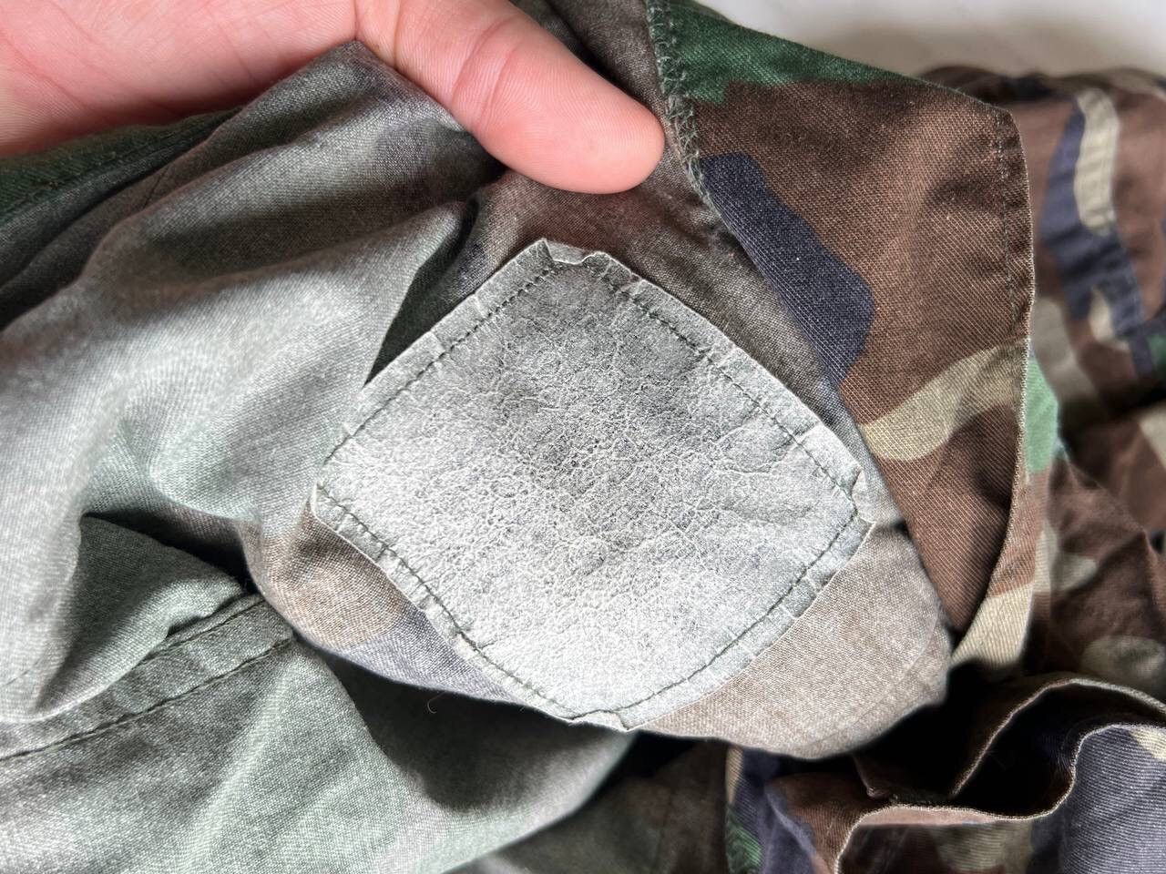 Vintage Vintage Camo US Army Jacket 90s Military Multi Pockets Cargo Size US S / EU 44-46 / 1 - 9 Thumbnail
