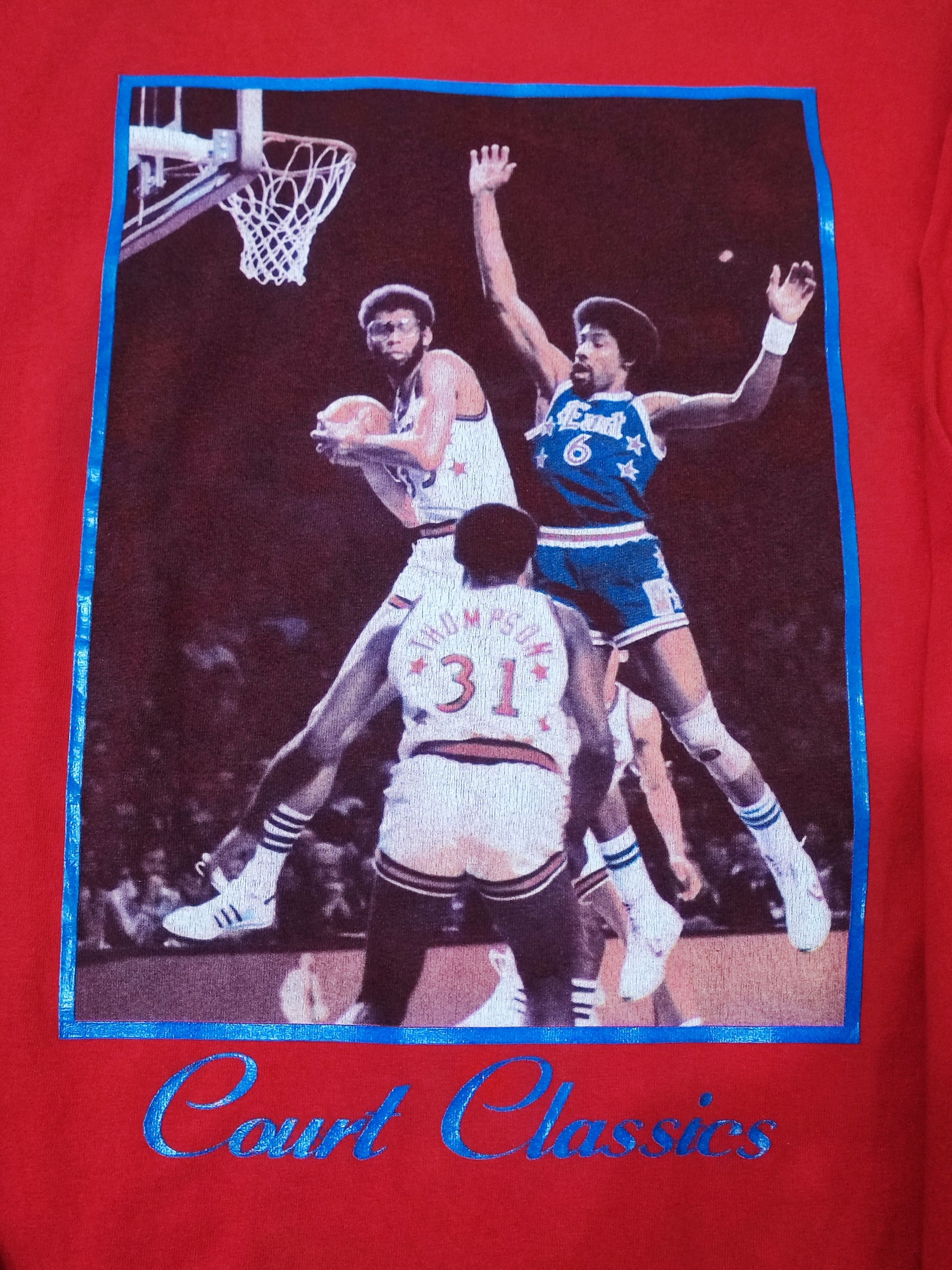 NBA × Vintage Rare!! NBA Court Classic 1977 Photo Vintage Shirt Size US XXL / EU 58 / 5 - 2 Thumbnail