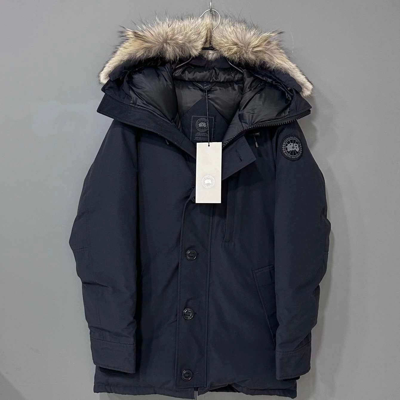 Canada Goose Canada Goose Chateau mid puffer coat M new with tags Size M / US 6-8 / IT 42-44 - 1 Thumbnail