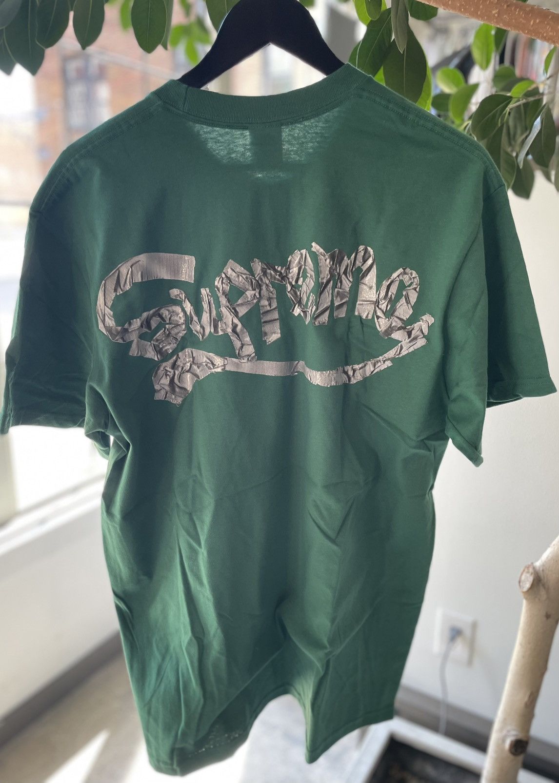 Supreme Supreme Tape Tee Size US L / EU 52-54 / 3 - 2 Thumbnail