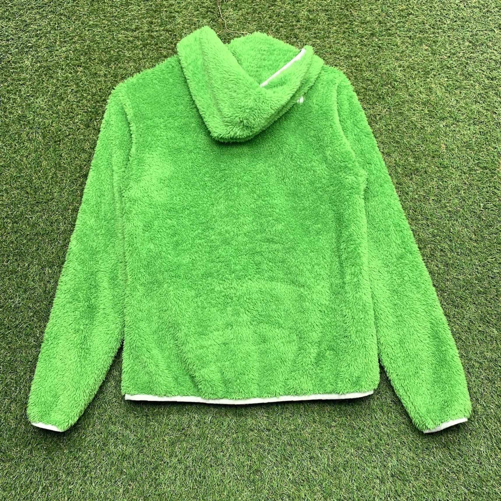 The North Face The North Face Fleece Jacket Womens M Green Long Sleeve Zip Hooded Full Zip Logo Outdoor Runtime Size M / US 6-8 / IT 42-44 - 2 Thumbnail