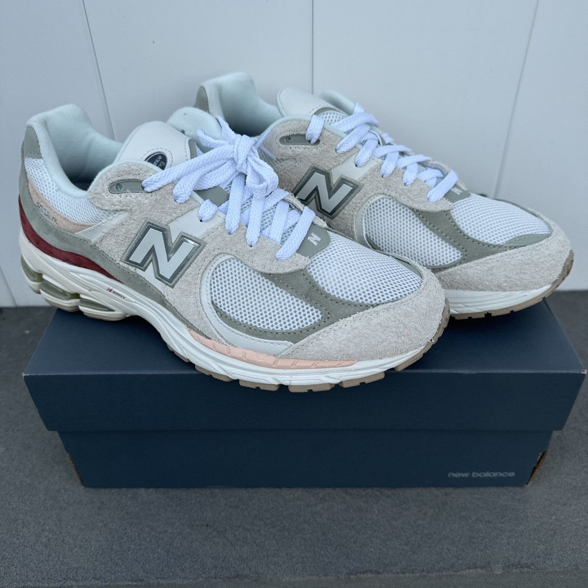 New Balance New Balance 2002r Festival Size US 10 / EU 43 - 1 Thumbnail