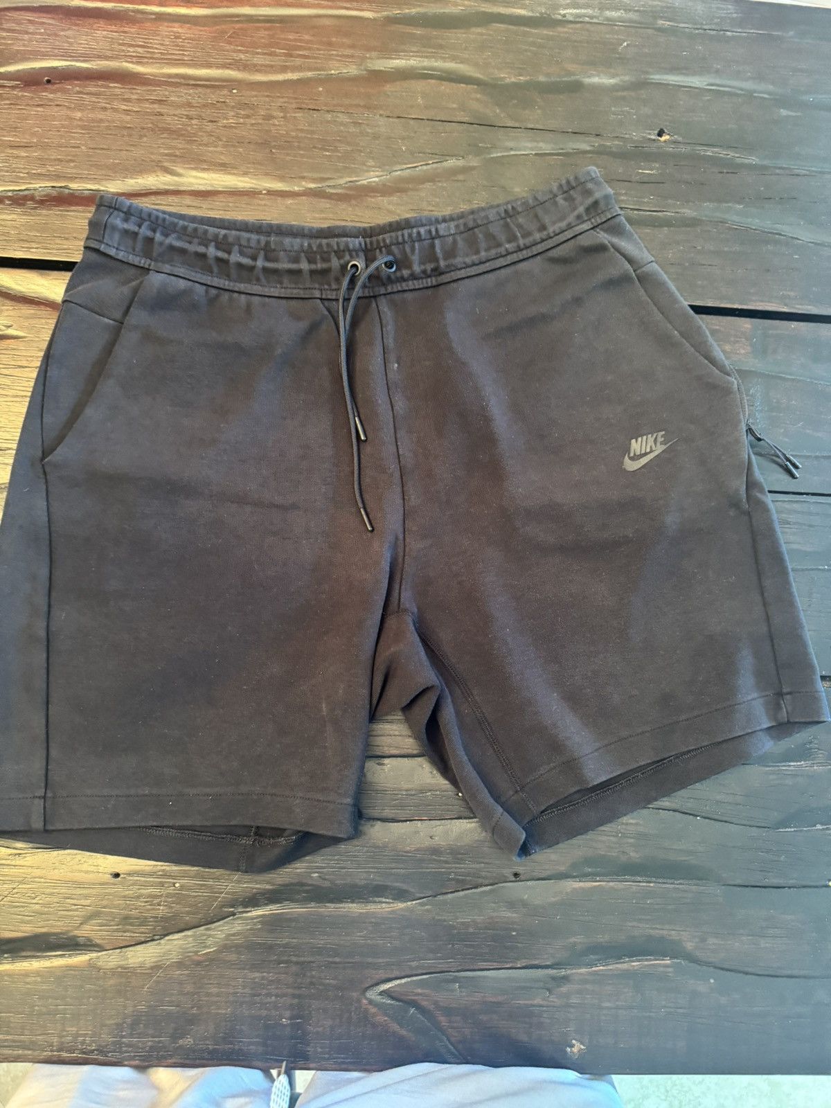 Nike Nike Tech Shorts Size US 32 / EU 48 - 1 Thumbnail
