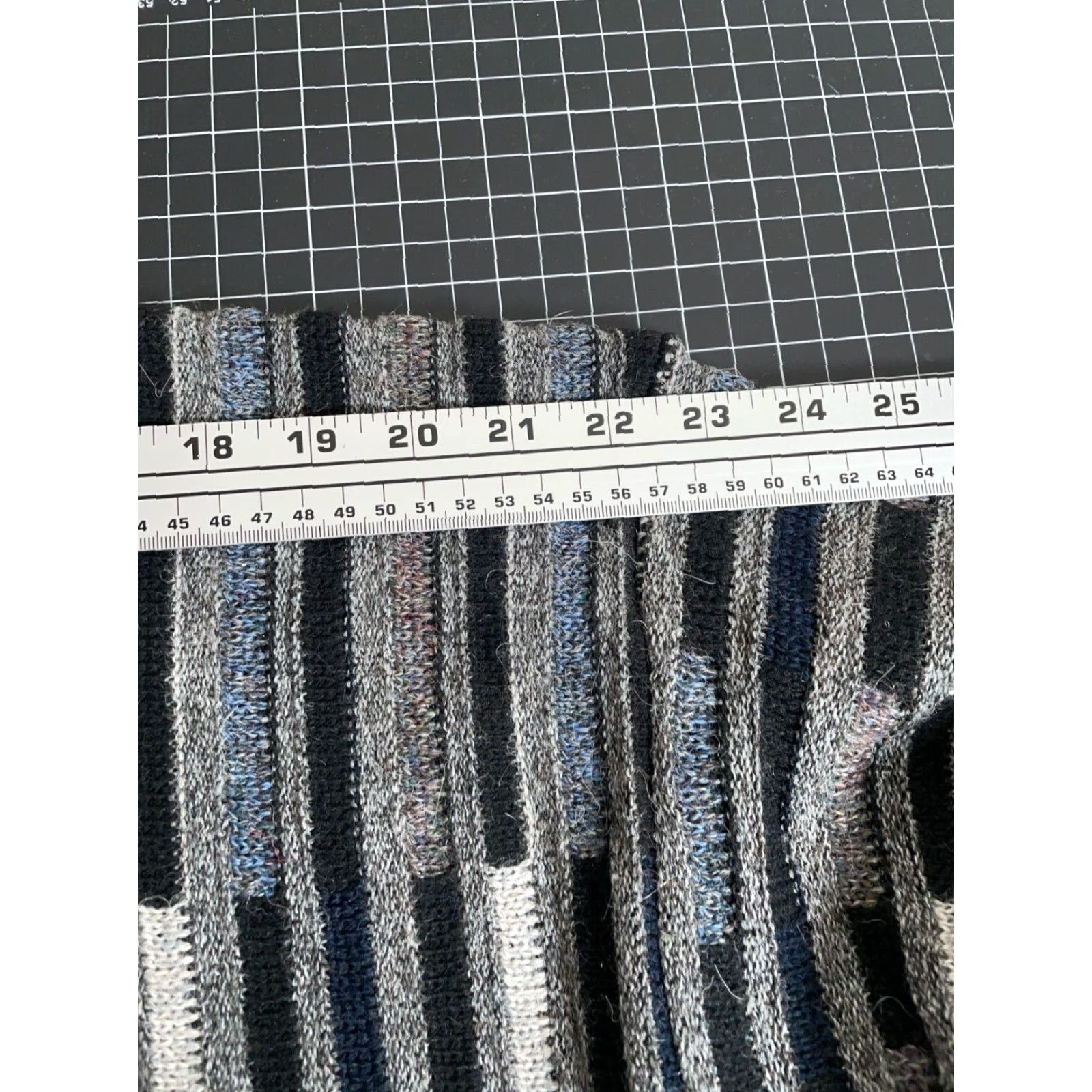 Vintage VINTAGE Protege Geometric Sweater Mens Adult Medium Gray Black Knit Wool Alpaca Crew Neck 90s Retro Vintage Size US M / EU 48-50 / 2 - 7 Thumbnail