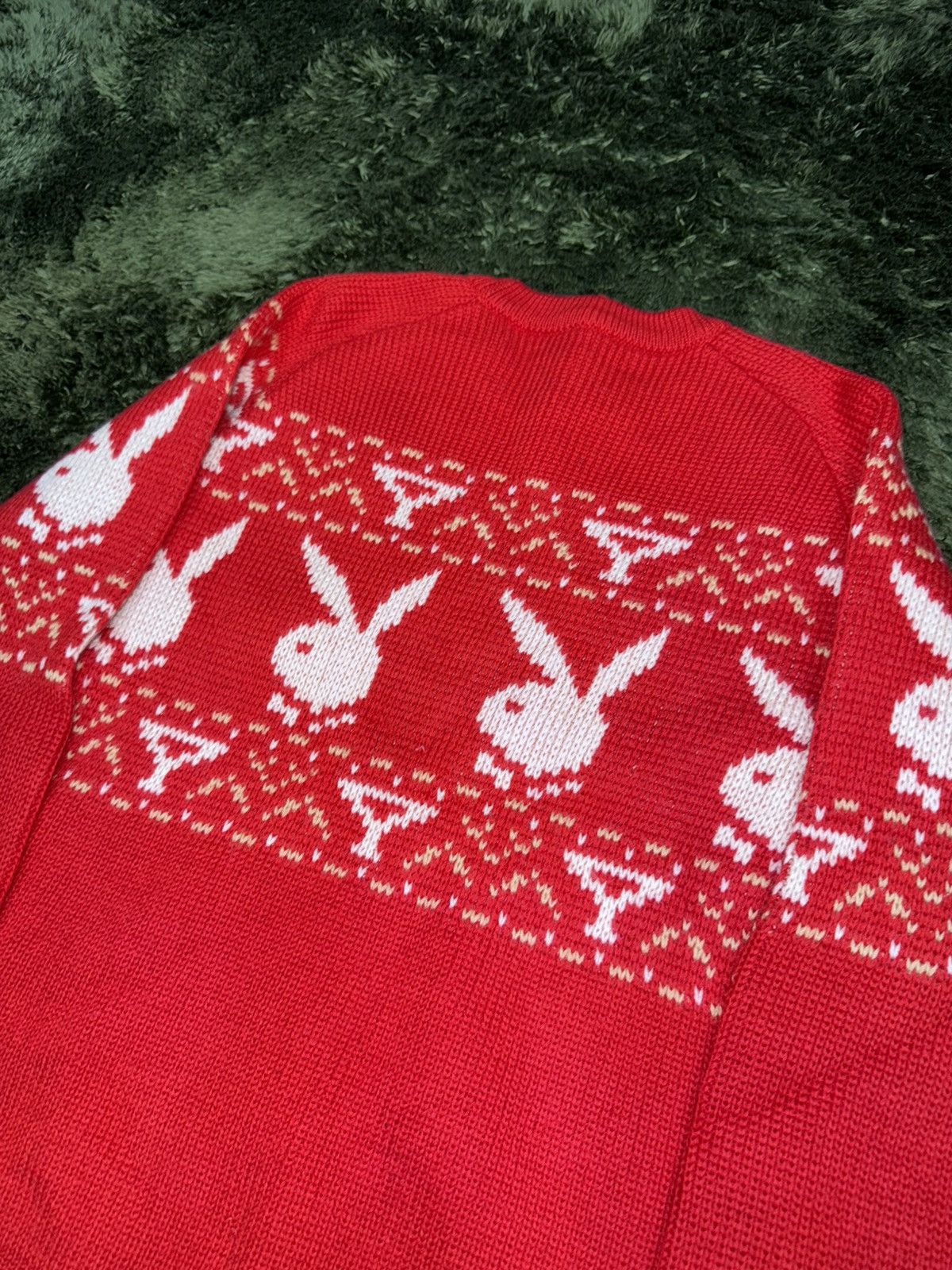 Playboy [S] playboy japan jacquard standard fit knit red Size US S / EU 44-46 / 1 - 7 Thumbnail