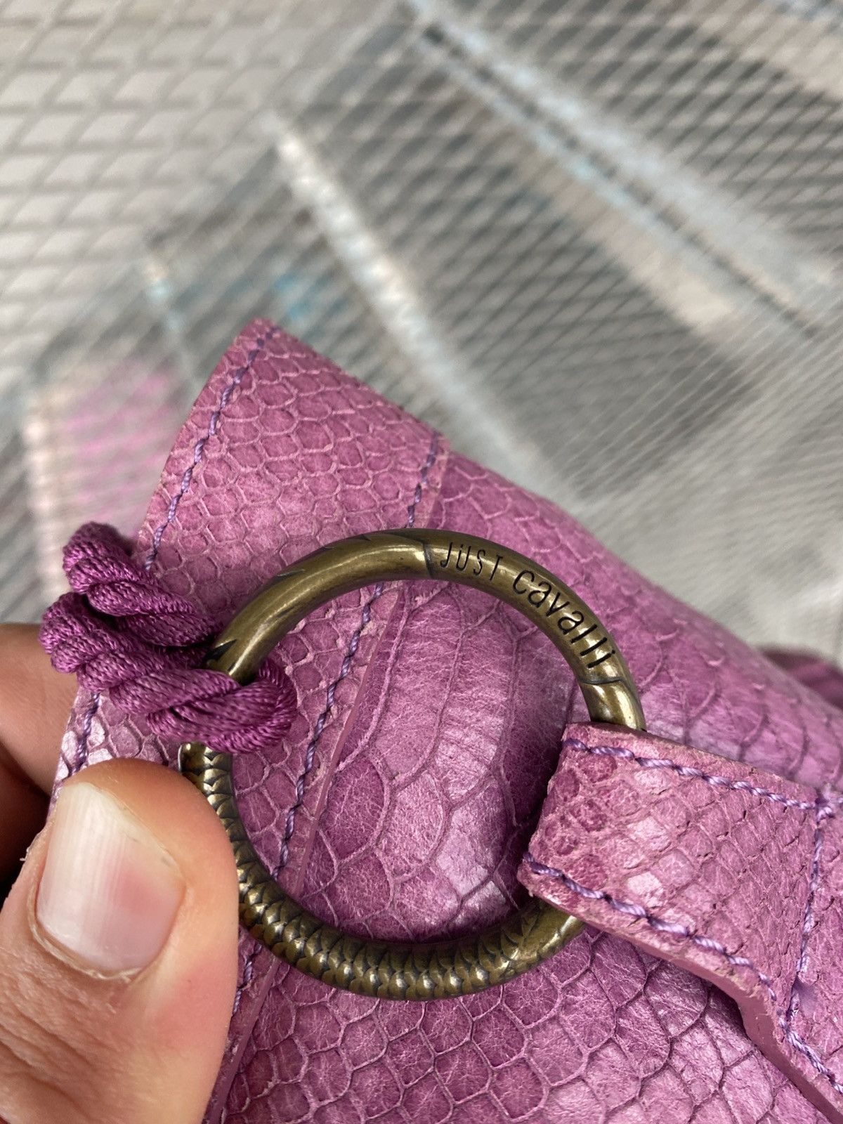 Just Cavalli Vintage Just Cavalli Snake Skin Rare Metal Handbag Size ONE SIZE - 11 Thumbnail
