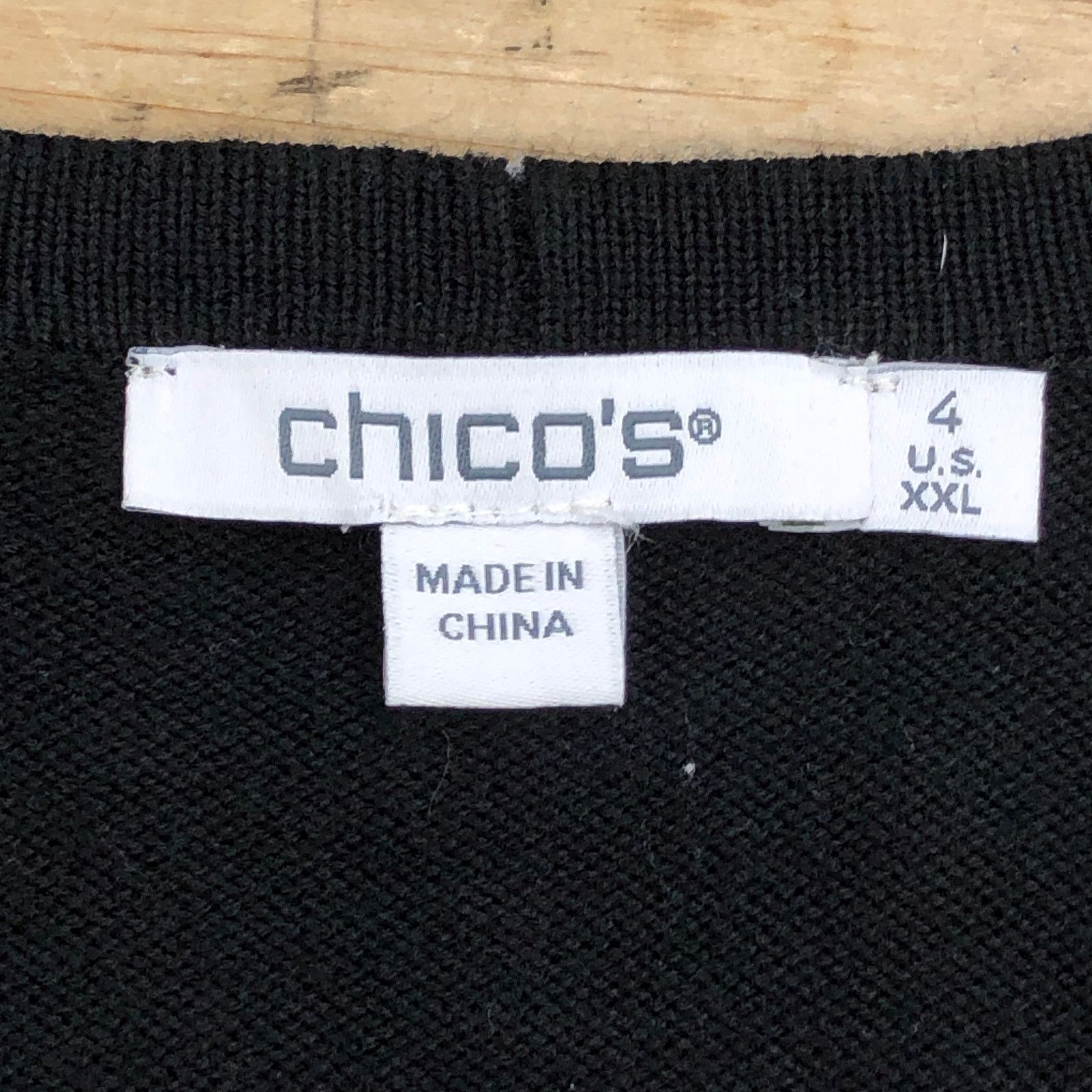 Chicos Chicos Size 4 US XXL Cardigan 3D Applique Crochet Open Front Size XXL / US 16-18 / IT 52-54 - 12 Thumbnail