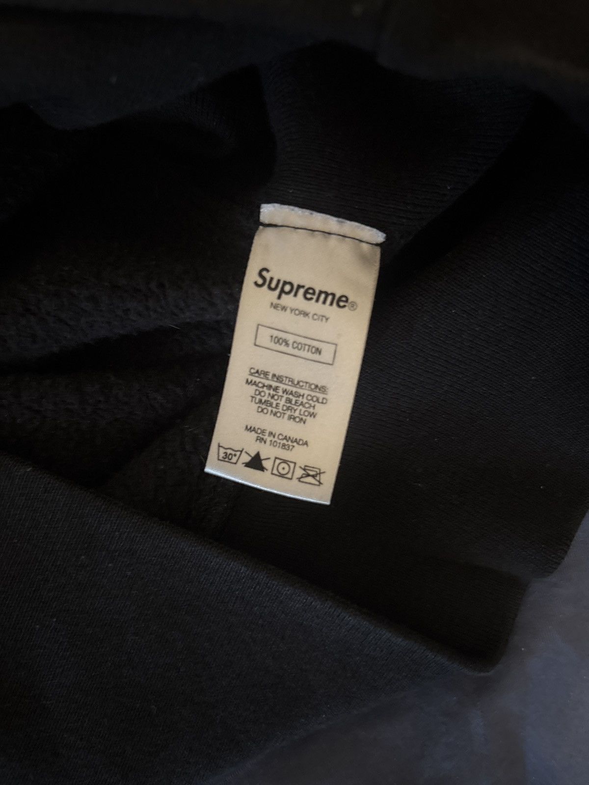 Supreme Supreme black hoodie bubble size small Size US S / EU 44-46 / 1 - 3 Thumbnail