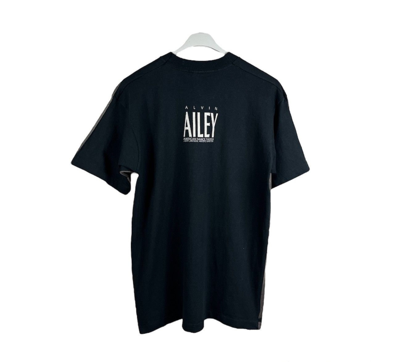 Vintage Vintage 90s Alvin Ailey x Annie Liebovitz full print t-shirt Size US L / EU 52-54 / 3 - 2 Thumbnail