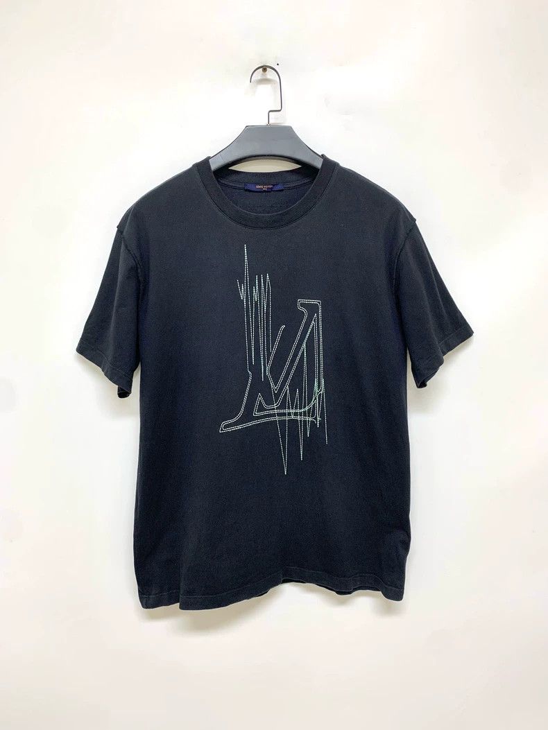 Louis Vuitton Louis Vuitton short sleeves Size US XL / EU 56 / 4 - 1 Thumbnail