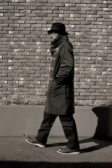 Freewheelers vintage corduroy duffle coat with hood. Size US M / EU 48-50 / 2 - 6 Thumbnail