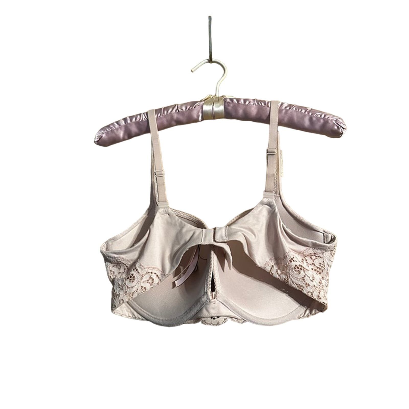 Victoria's Secret Victoria's Secret Nude Very Sexy Push-Up Bra 36D Size ONE SIZE - 2 Thumbnail