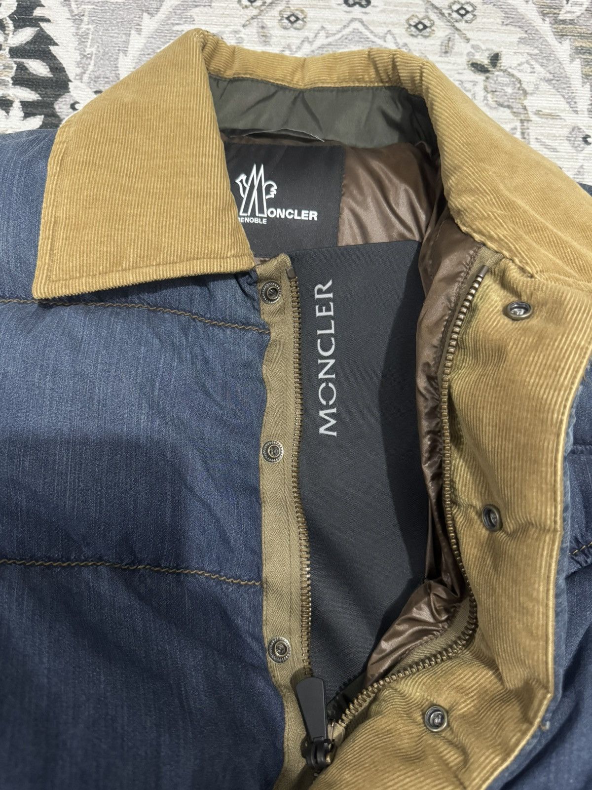 Moncler × Moncler Grenoble Moncler Grenoble Apres-Ski Puffer Corduroy Jacket Denim Blue Size US S / EU 44-46 / 1 - 8 Thumbnail