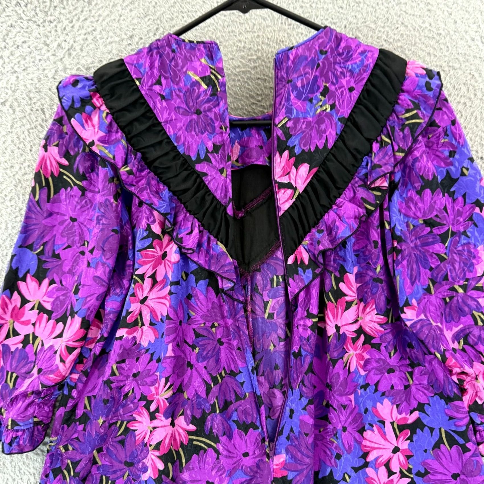 Vintage VINTAGE Liberty House Dress Womens 8 Maxi Purple Floral Ruffles Knit Cotton Polyester Puff Sleeve Zipper Short Review: 80s Flower Size M / US 6-8 / IT 42-44 - 7 Thumbnail