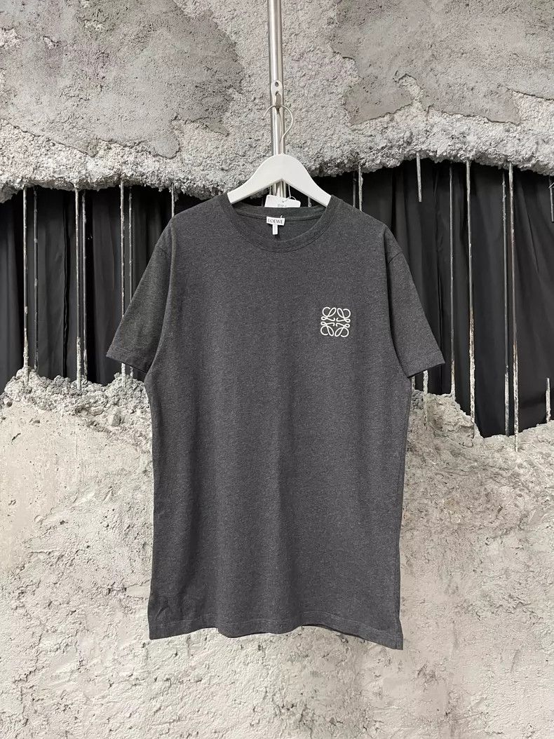 Loewe LOEWE Short Sleeve T-Shirts Size M / US 6-8 / IT 42-44 - 1 Thumbnail