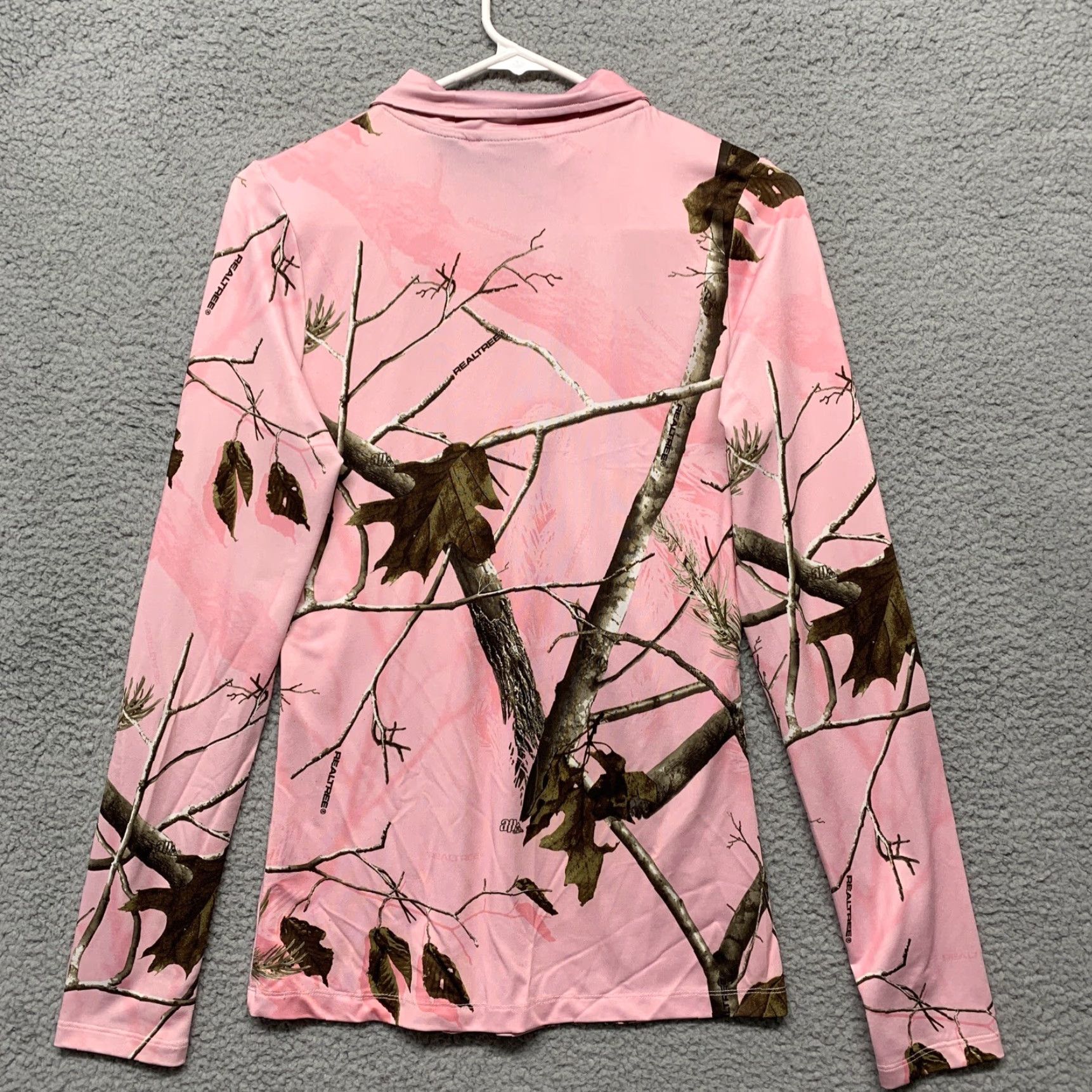 Realtree Bushmaster Pullover Top Activewear Realtree Pink Size Small 1/3 Zip Thumb Holes Women S Long Sleeve 33in Chest Realtree Pink Athletic Size S / US 4 / IT 40 - 4 Thumbnail
