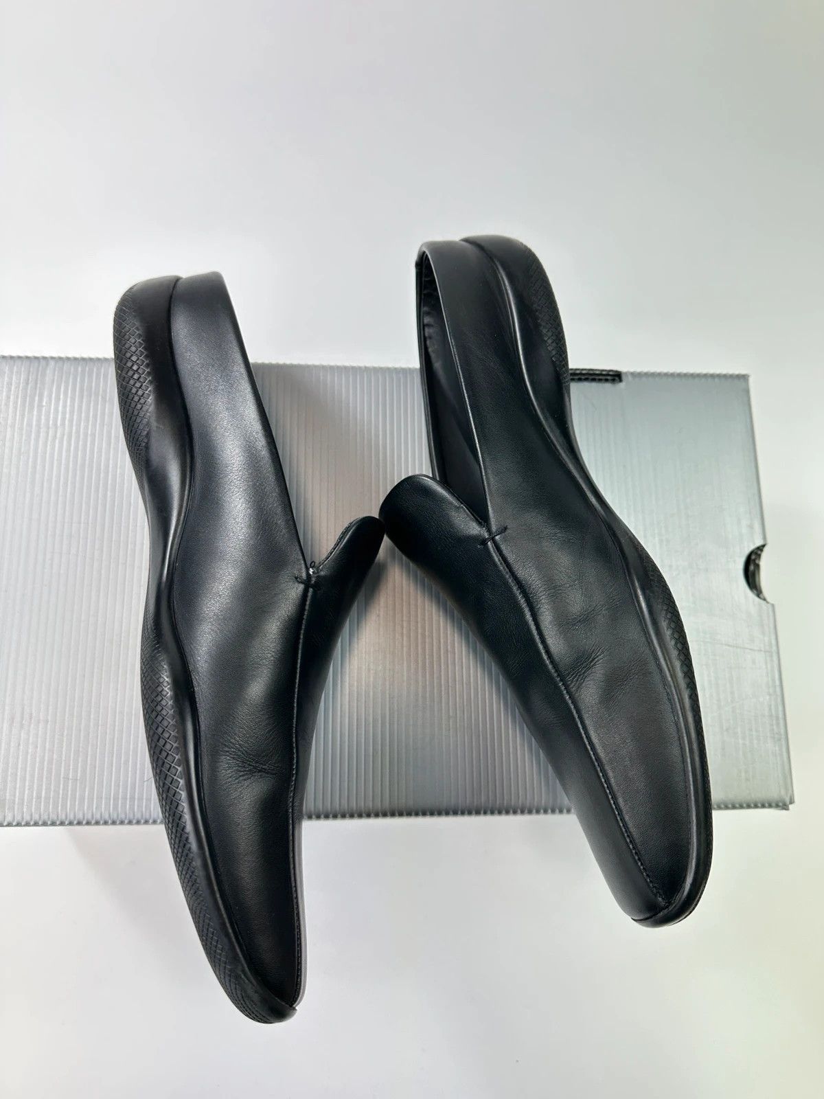 Prada Prada Sport 00’s Black CalfSkin Leather Flat Mules Shoes Size US 10 / EU 43 - 7 Thumbnail