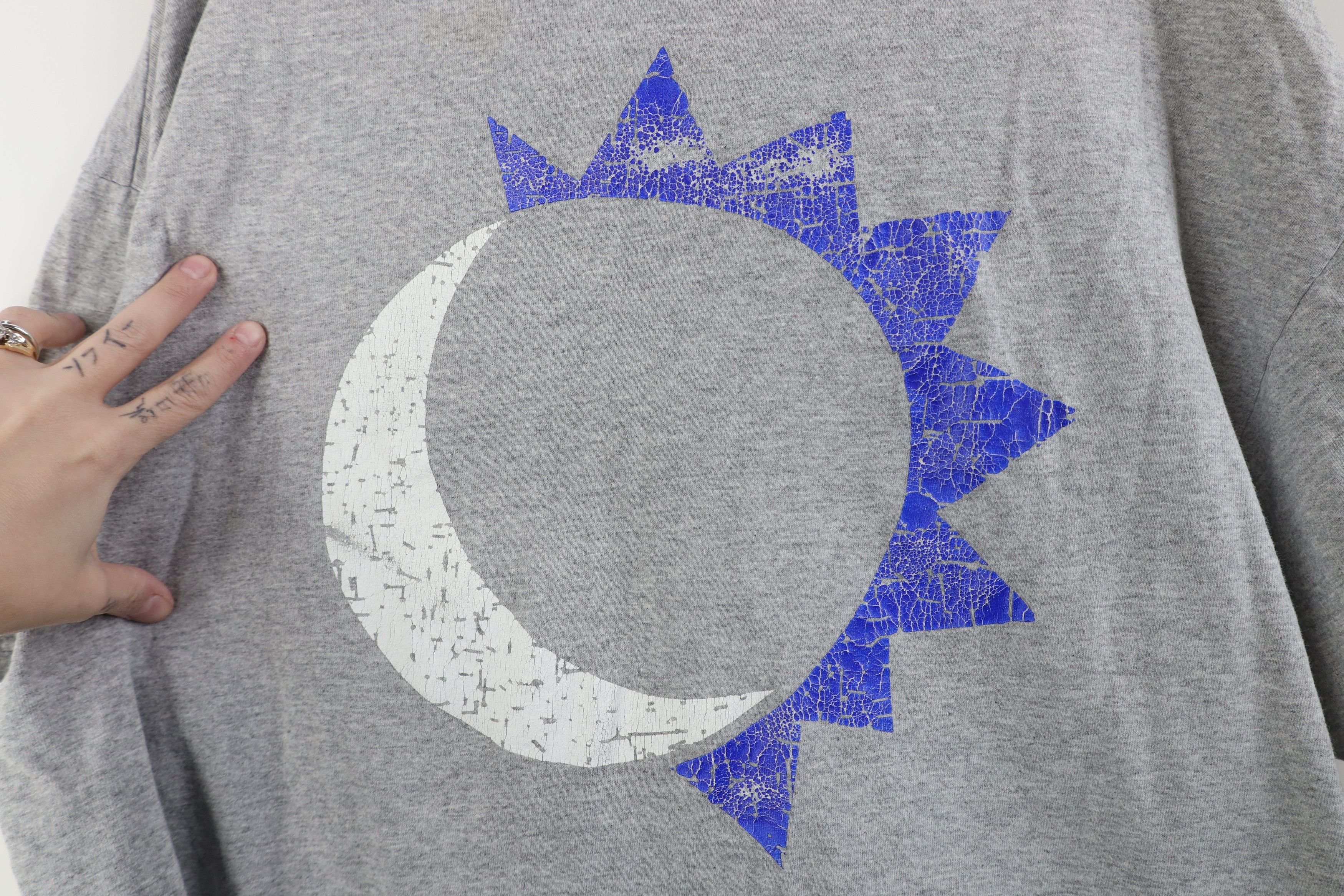 Marlboro Vintage 90s Marlboro Moon Sun Pocket T-Shirt Heather Gray Size US XL / EU 56 / 4 - 12 Thumbnail
