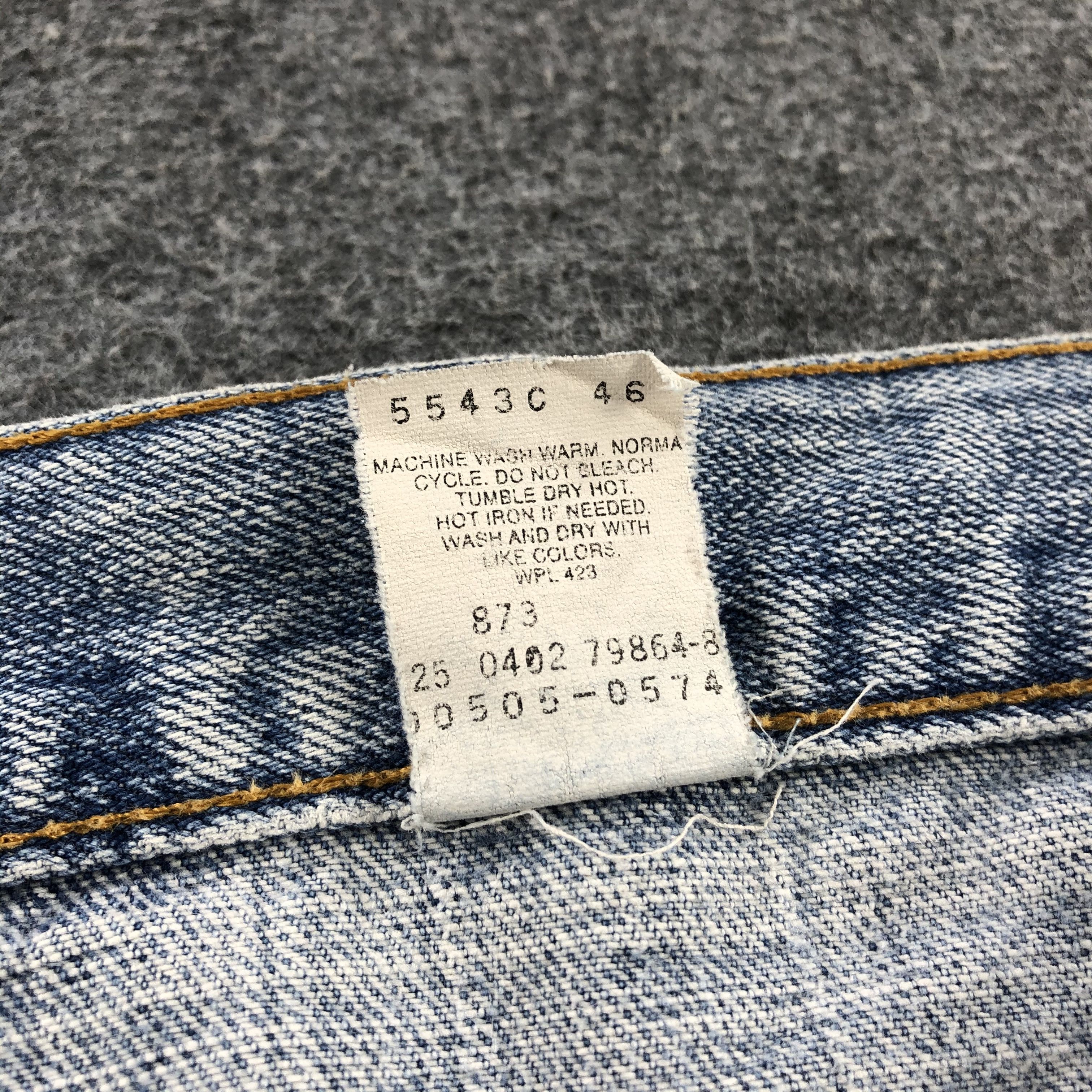 Levi's × Vintage 90s Vintage Light Wash Levis 505 Jeans-JM1743 Size US 37 - 12 Thumbnail