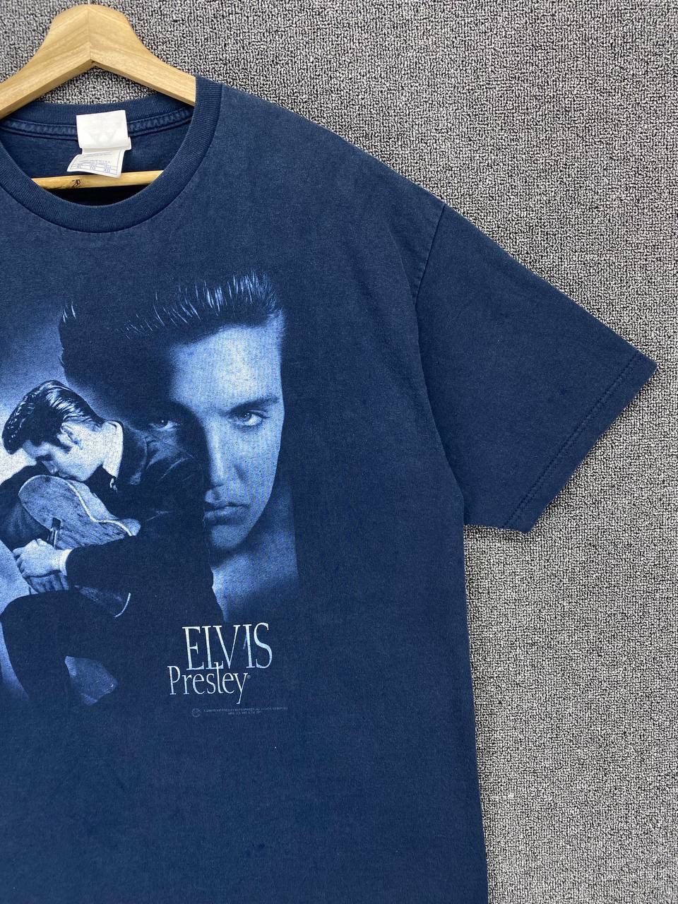 Band Tees Vintage Elvis Presley Punk Rock Band Tees T Shirts Size US XL / EU 56 / 4 - 7 Thumbnail