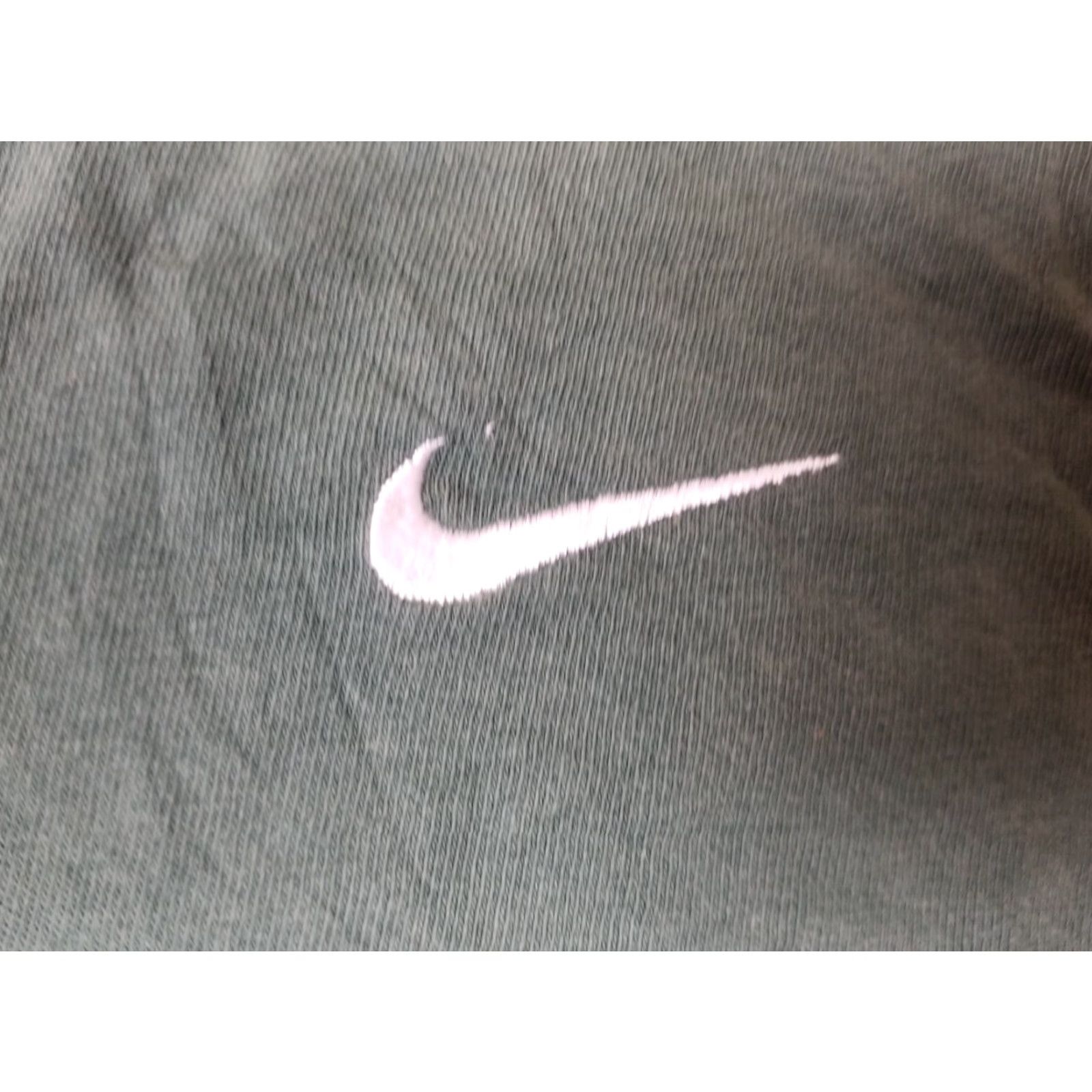 Nike VINTAGE Nike GREEN SUN FADED STICH SWOOSH TANK TOP L SZ Medium? Size US L / EU 52-54 / 3 - 3 Thumbnail