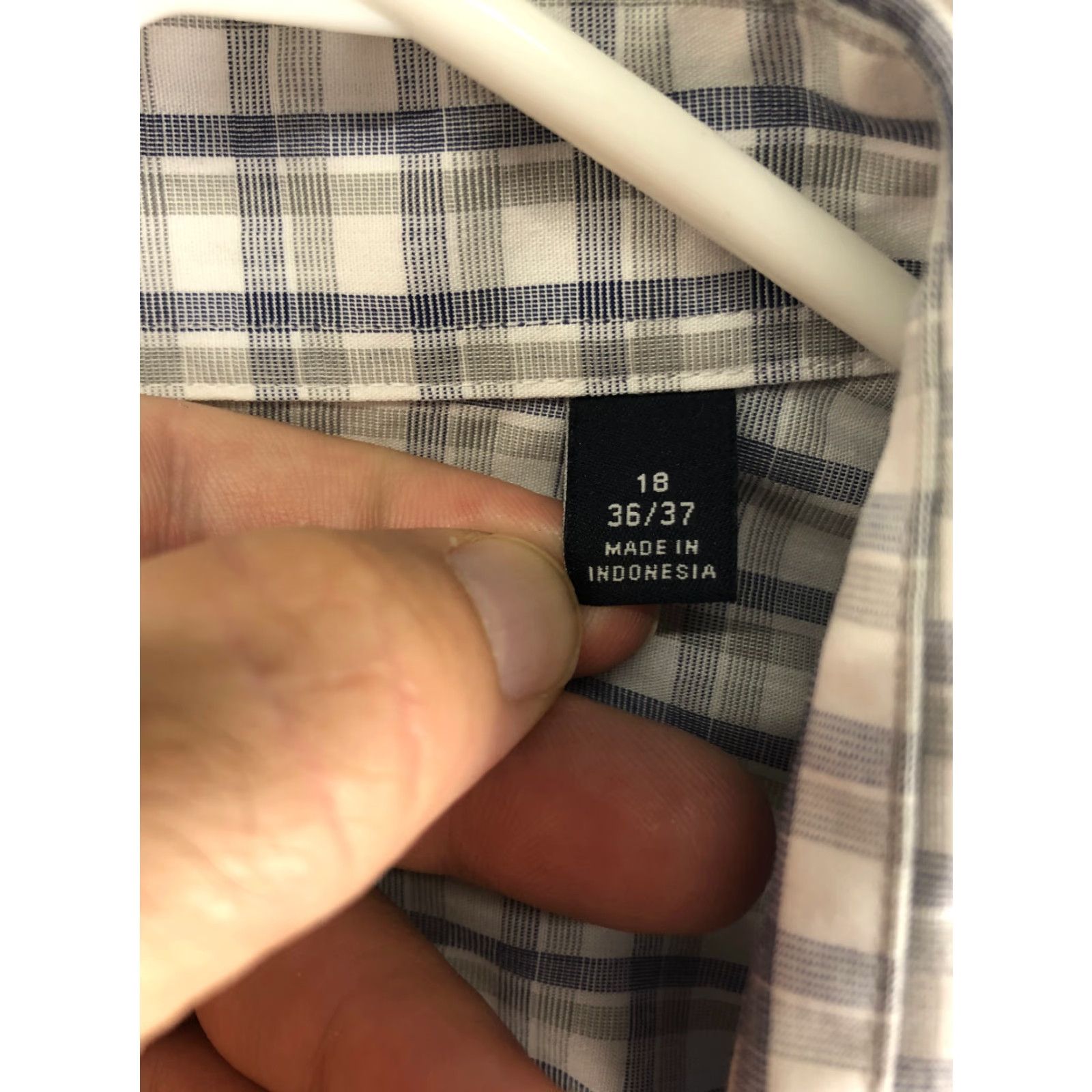 Tommy Hilfiger Tommy Hilfiger Mens 18 36/37 Blue Long Sleeve Plaid Spread Collar Shirt Shirt Mens Blue Plaid Button-Up with Pockets Size US XXL / EU 58 / 5 - 7 Thumbnail