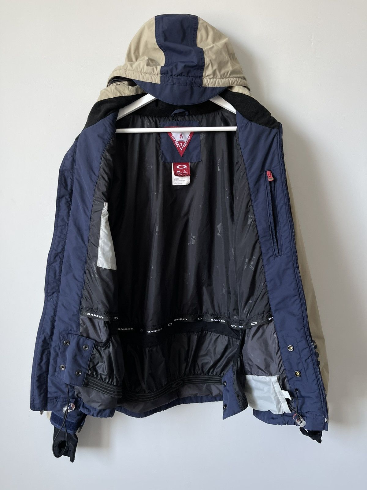 Oakley Vintage Oakley Road Fuel Two Tone Technical Vent Ski Jacket Size US M / EU 48-50 / 2 - 10 Thumbnail