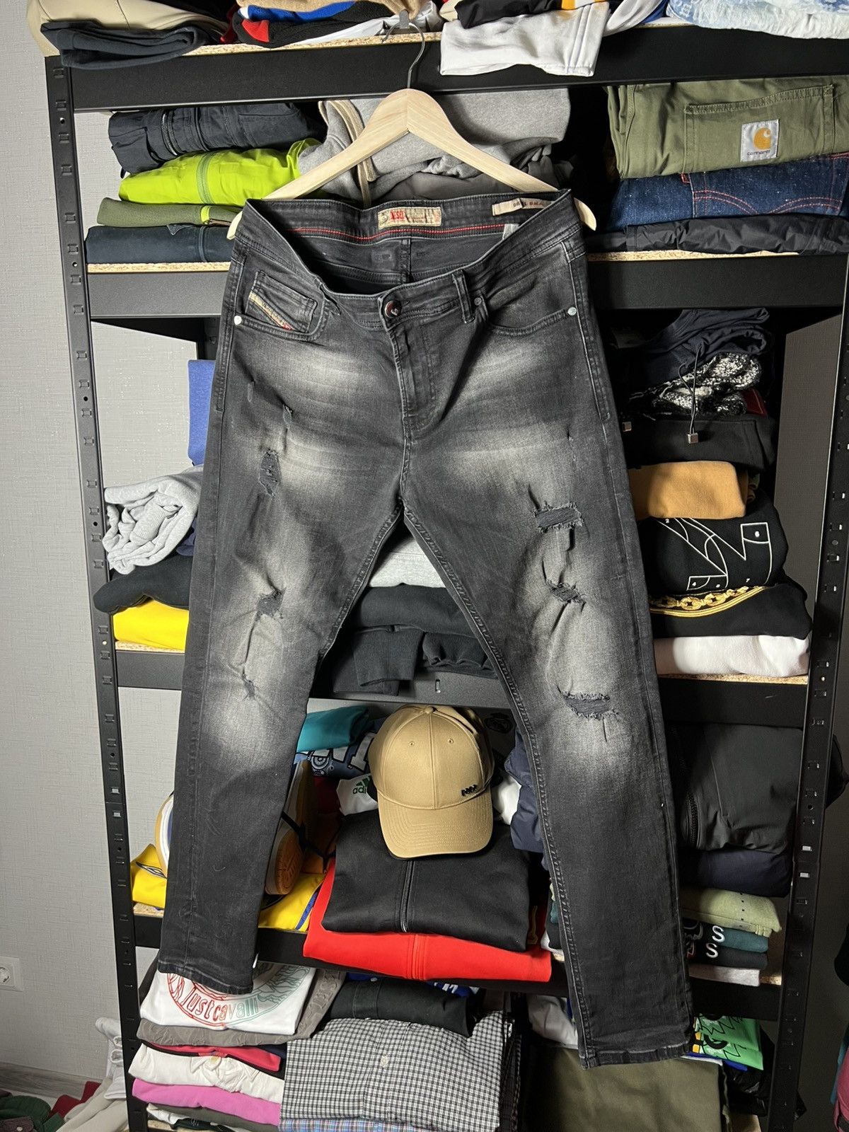 Diesel 👖 Diesel Denim Division Vintage Distressed Slim Jeans Size US 33 - 1 Thumbnail