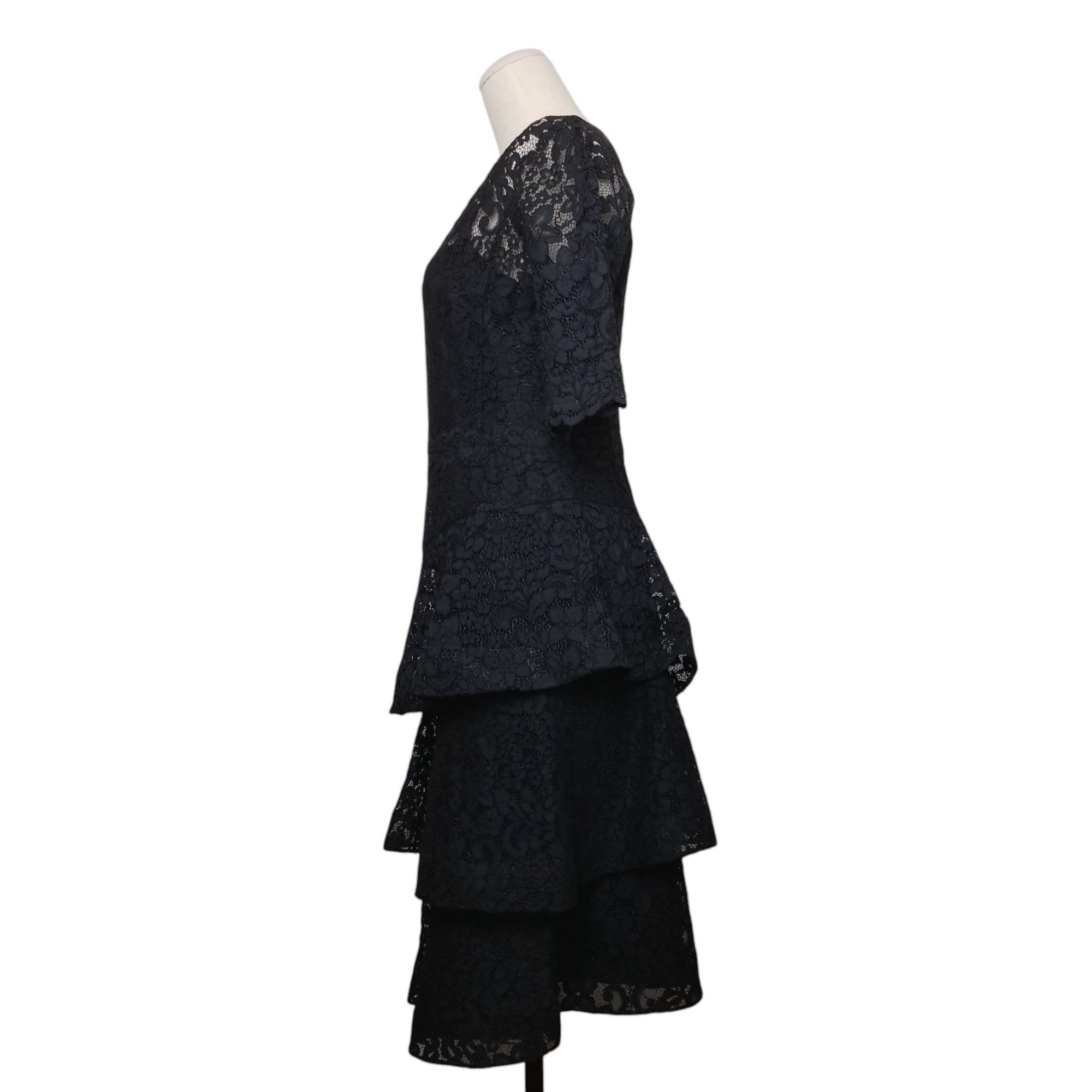 Other Teri Jon by Rickie Freeman Lace Tiered Cocktail Dress Size S / US 4 / IT 40 - 3 Thumbnail