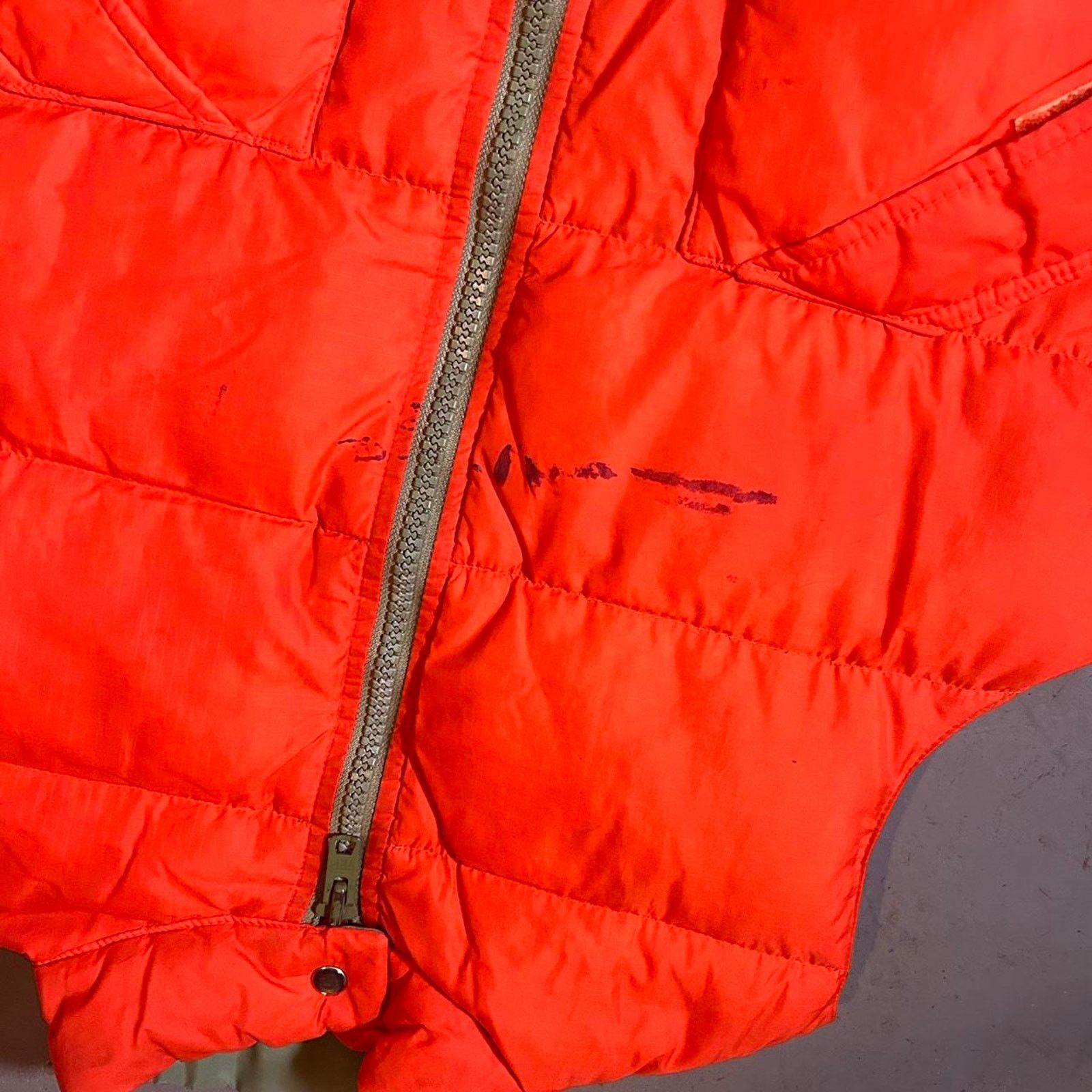 JCPenney 80s camel cigarette puffy reversible vest Size US L / EU 52-54 / 3 - 2 Thumbnail