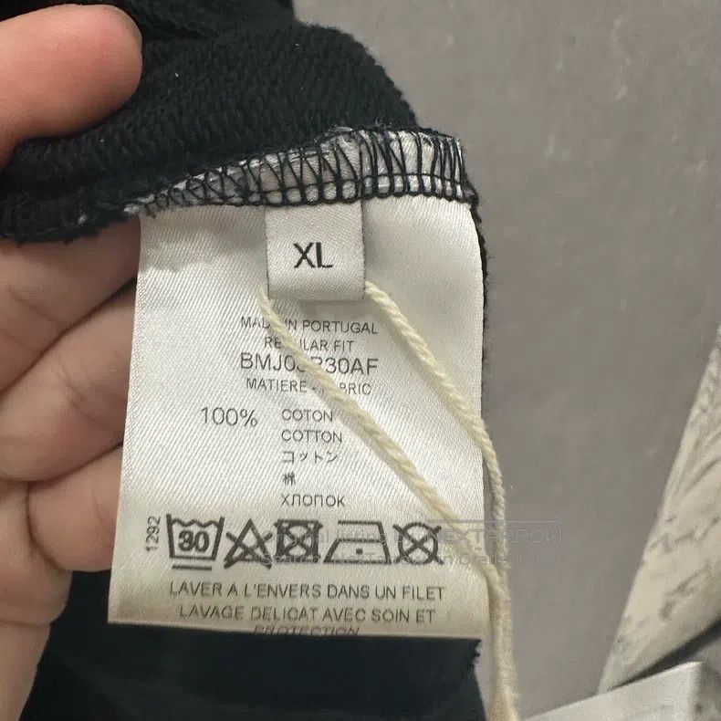 Givenchy Givenchy Grass Writing Letter Sweatshirt, Size XS, S Size US XS / EU 42 / 0 - 5 Thumbnail
