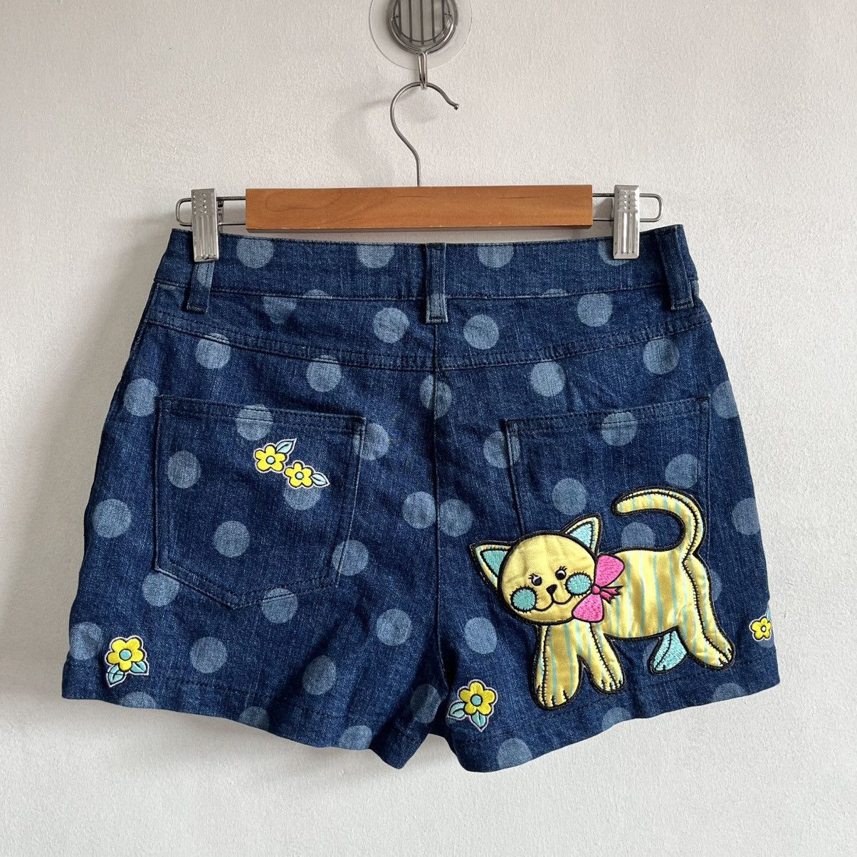 Moschino MOSCHINO SATIN ANIMAL PATCHES Size 28" / US 6 / IT 42 - 3 Thumbnail
