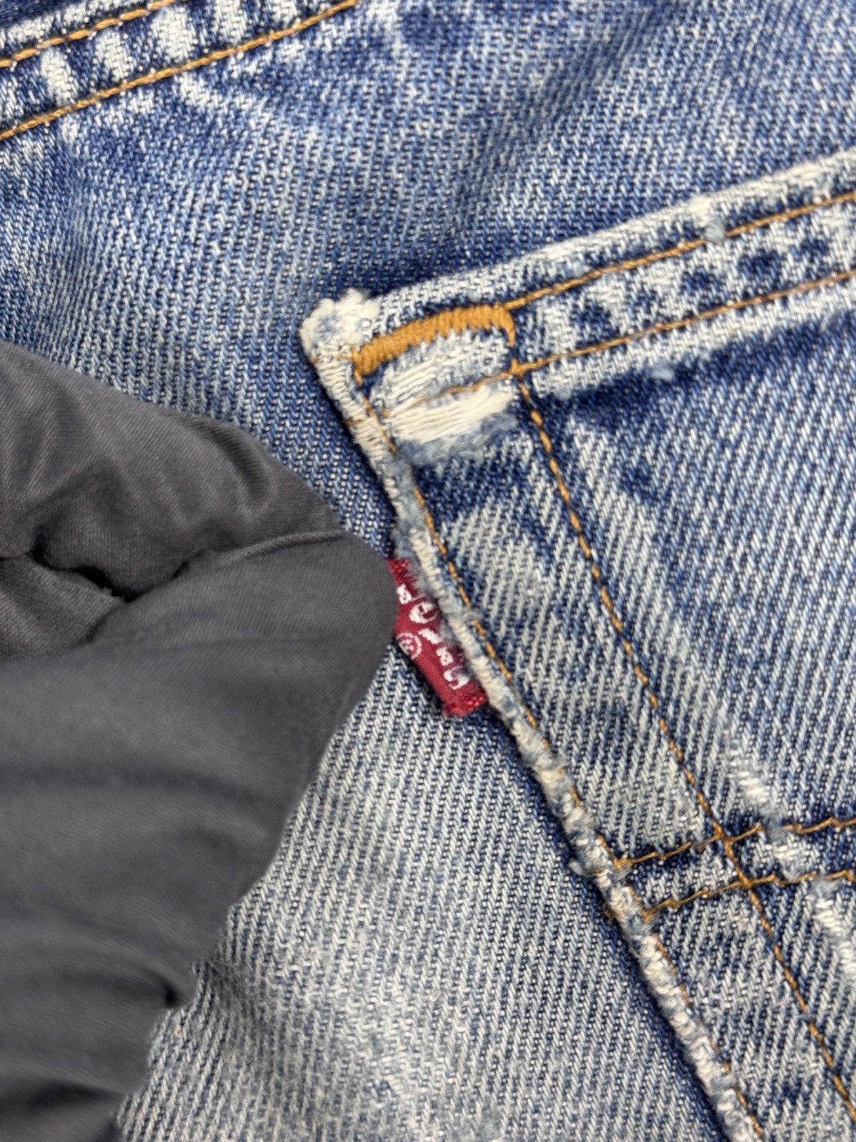 Levi's DISTRESSED VINTAGE DENIM JEANS Size US 36 / EU 52 - 4 Thumbnail