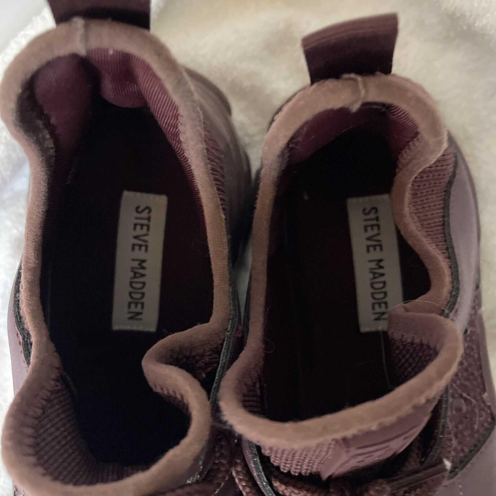 Steve Madden New Steve Madden Maxima Maroon Rhinestone Sneakers 8 Size US 8 / IT 38 - 6 Thumbnail