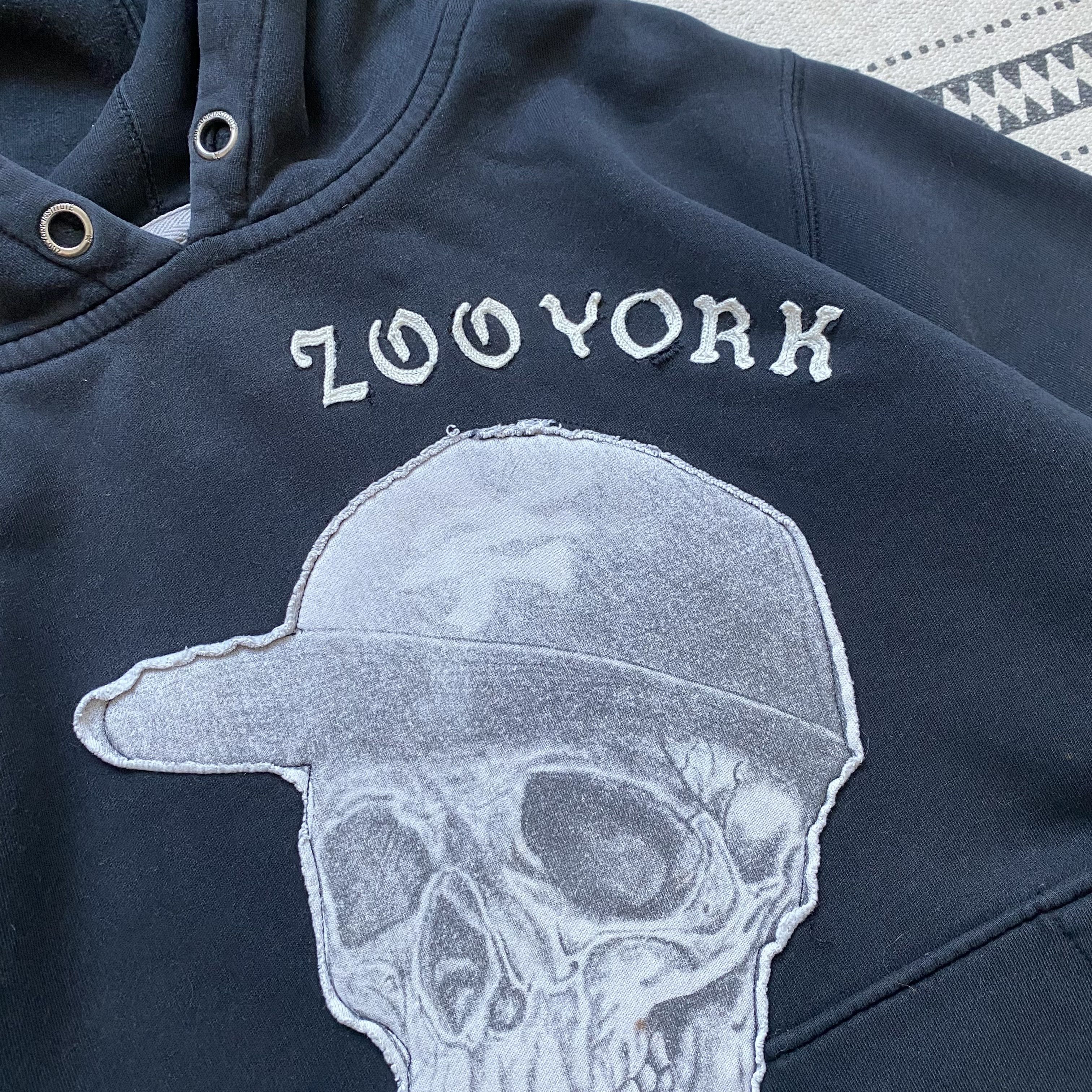 Zoo York 💀 Thrashed Vintage Zoo York hoodie Skull logo Ecko Unltd Size US XL / EU 56 / 4 - 5 Thumbnail