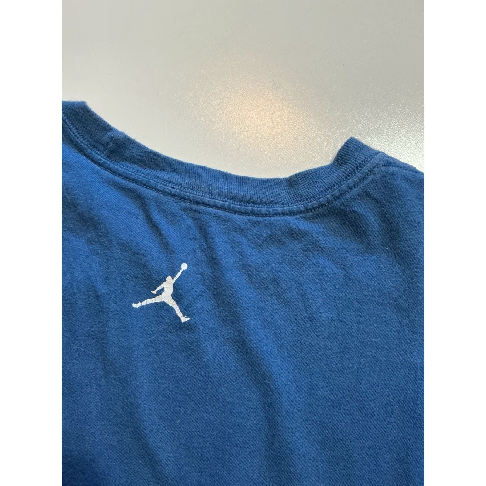 Jordan Brand VINTAGE Air Jordan Nike Jumpman Of Course It’s The Shoes Blue S/S Graphic T-Shirt XL Mens Size US XL / EU 56 / 4 - 8 Thumbnail