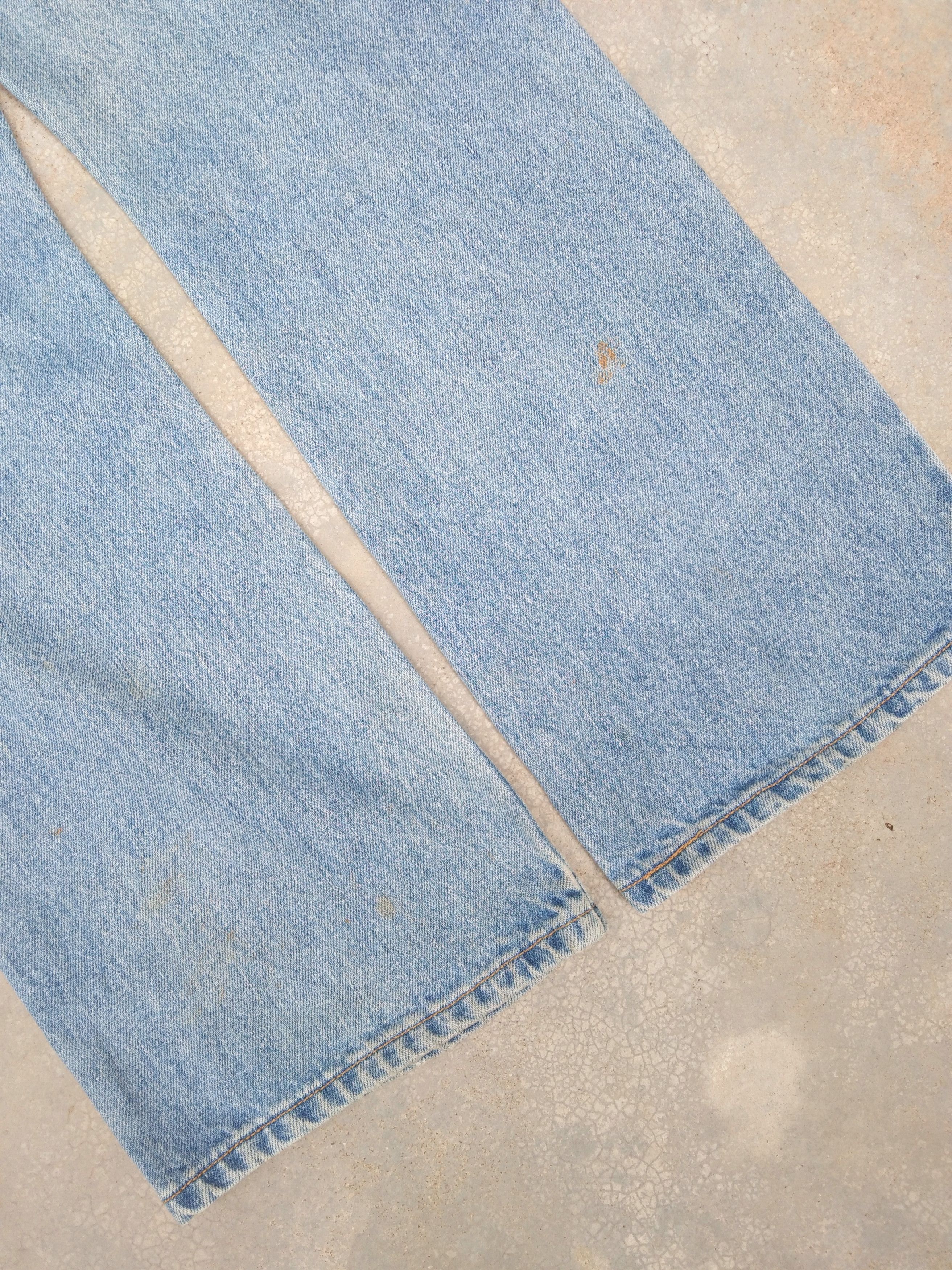 Jean × Levi's × Vintage Vintage Levis 517 Boot Cut Distressed Jeans 33x30 Size US 33 - 3 Thumbnail