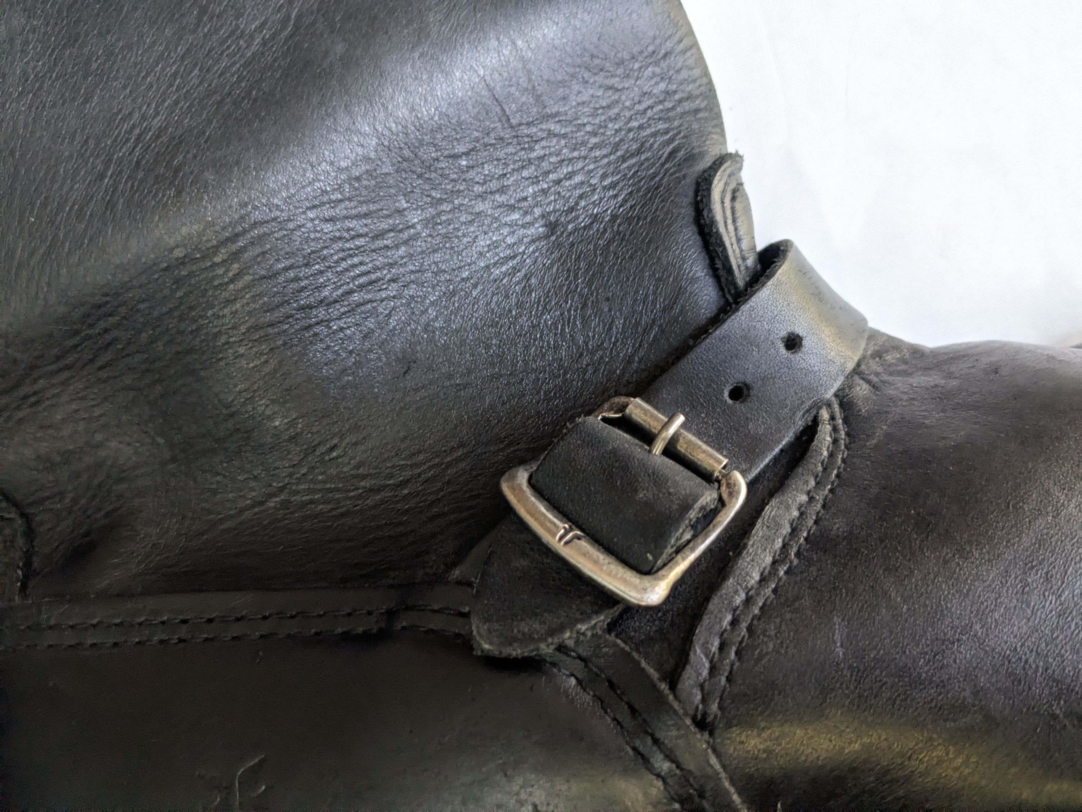 Frye Frye Engineer Black Leather 9.5 M Leather Buckle Size US 9.5 / EU 42-43 - 6 Thumbnail
