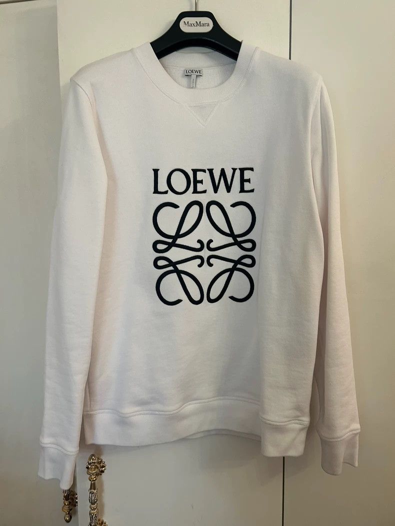Loewe LOEWE Embroidered large logo hoodie Size M / US 6-8 / IT 42-44 - 1 Thumbnail