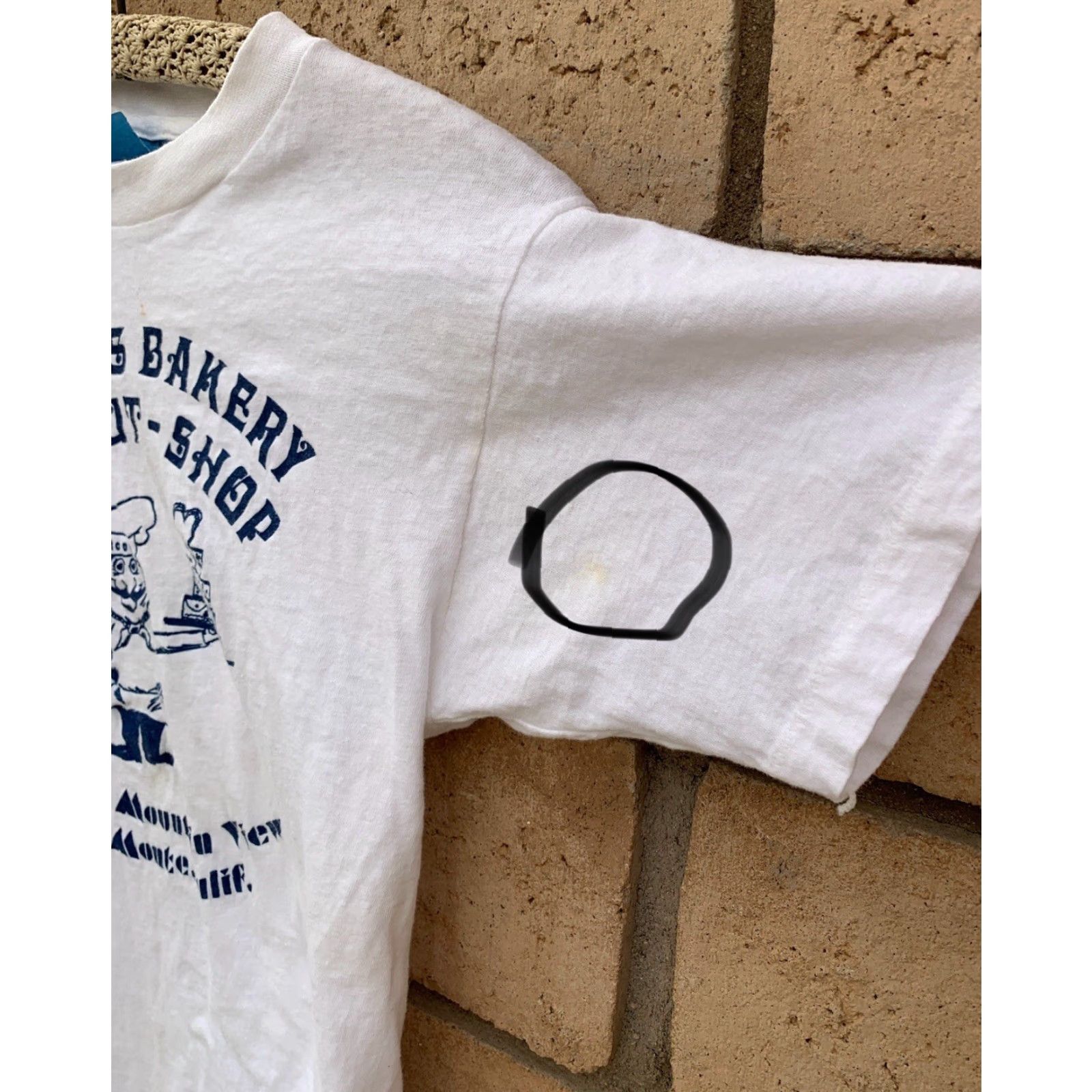 Vintage VINTAGE Screen Stars T-Shirt Men M Blue California Sally’s Bakery & Donut Shop El Monte Calif 1980s Graphic Print Cotton Size US M / EU 48-50 / 2 - 7 Thumbnail