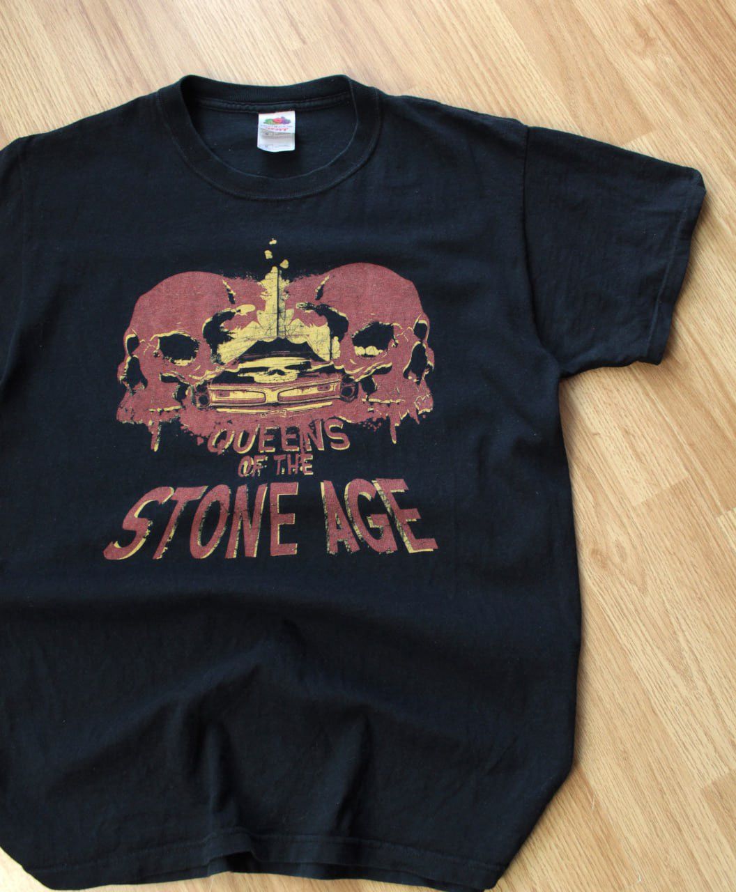 Band Tees 🔥 Queens of the Stone Age VTG 2000s printed t shirt Y2K tee Size US M / EU 48-50 / 2 - 2 Thumbnail