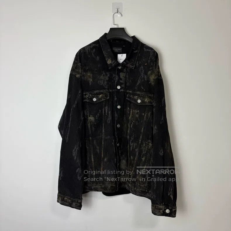 Balenciaga Balenciaga Mud Dyed Vintage Destroyed Big Ripped Denim Jac Size US XL / EU 56 / 4 - 1 Thumbnail