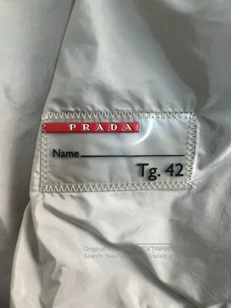 Prada Prada Triangle steel standard windbreaker short style Size S / US 4 / IT 40 - 6 Thumbnail